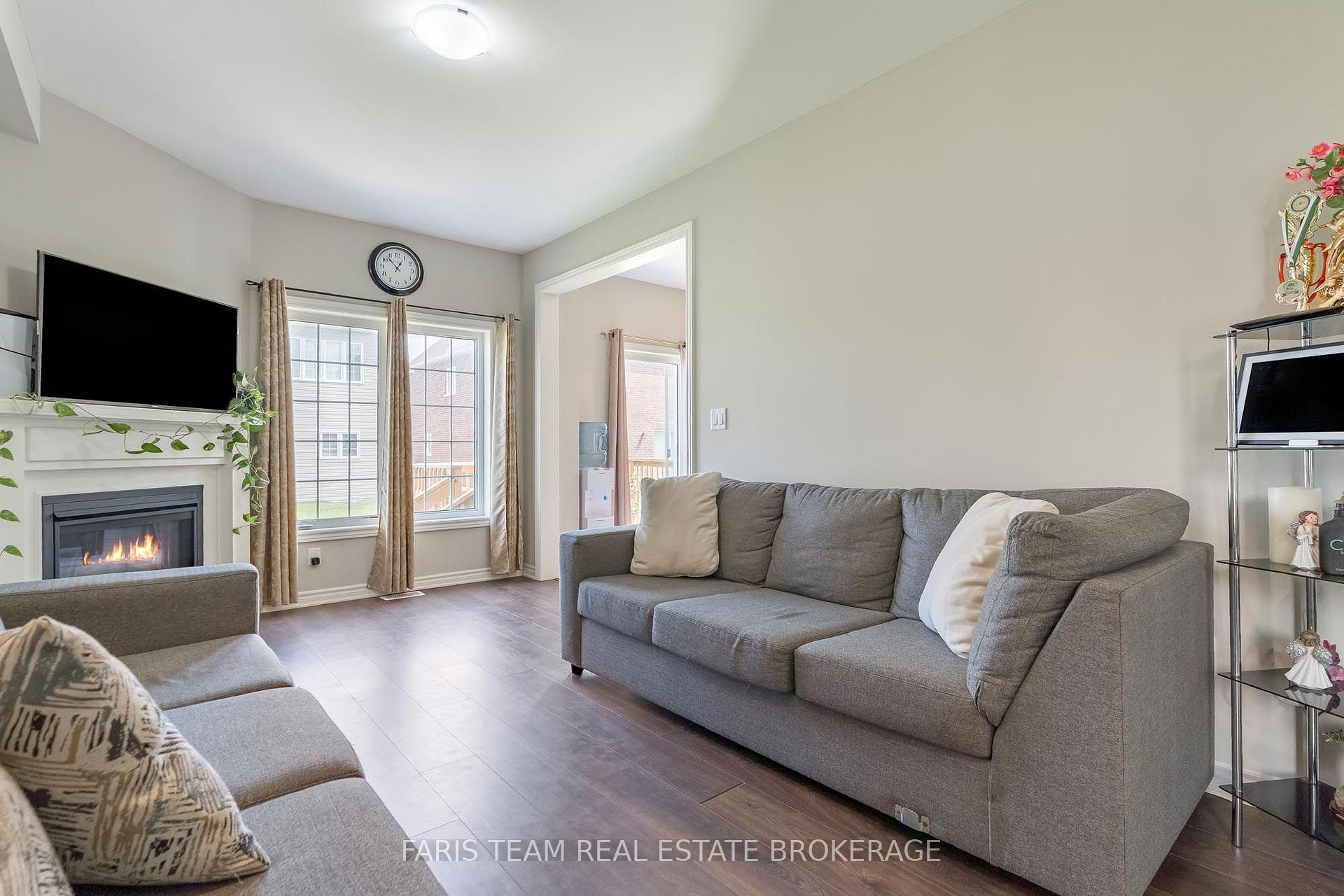 Photo 14 of 207 Cubitt Street, Clearview, Stayner — HOMEH