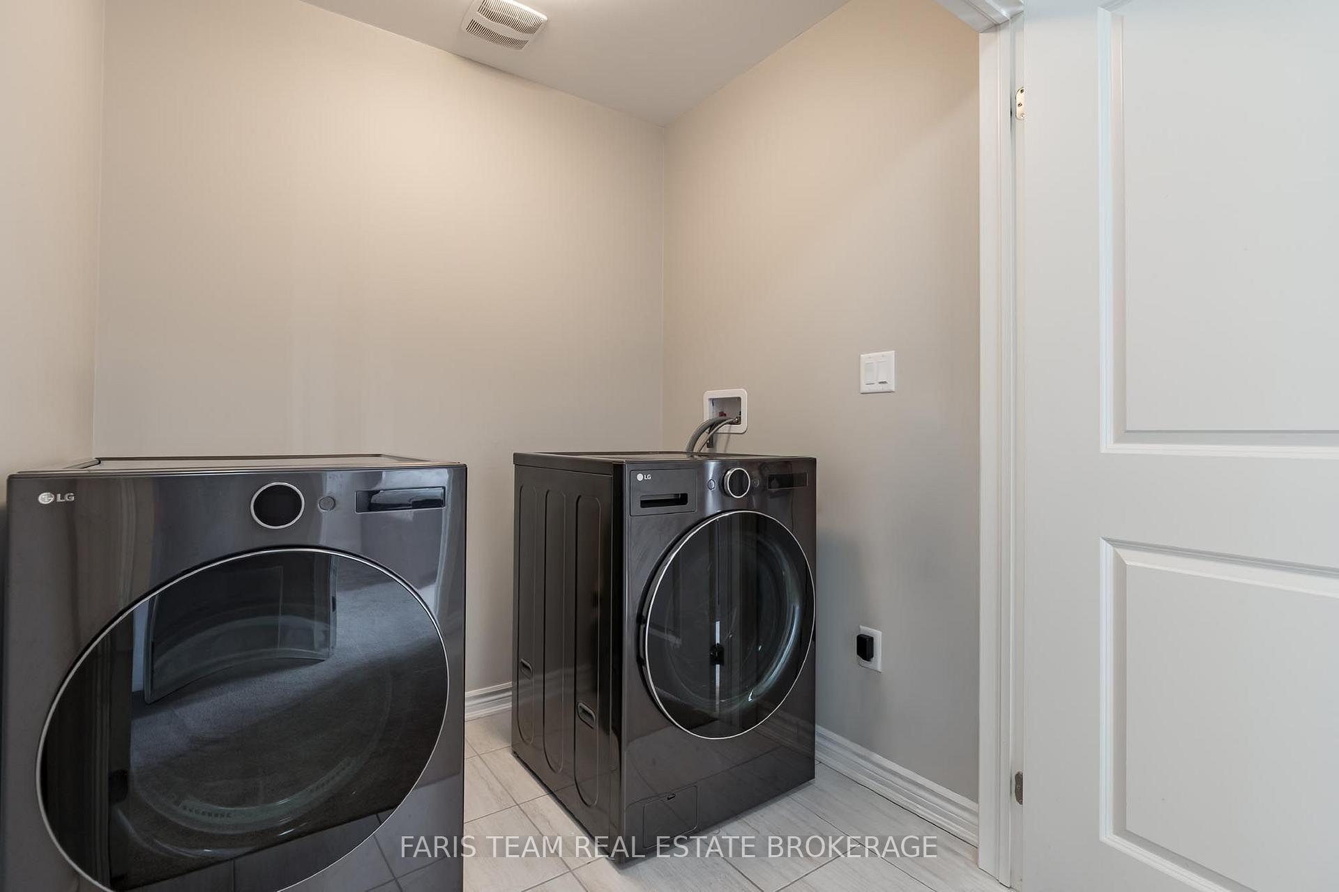 Photo 17 of 207 Cubitt Street, Clearview, Stayner — HOMEH