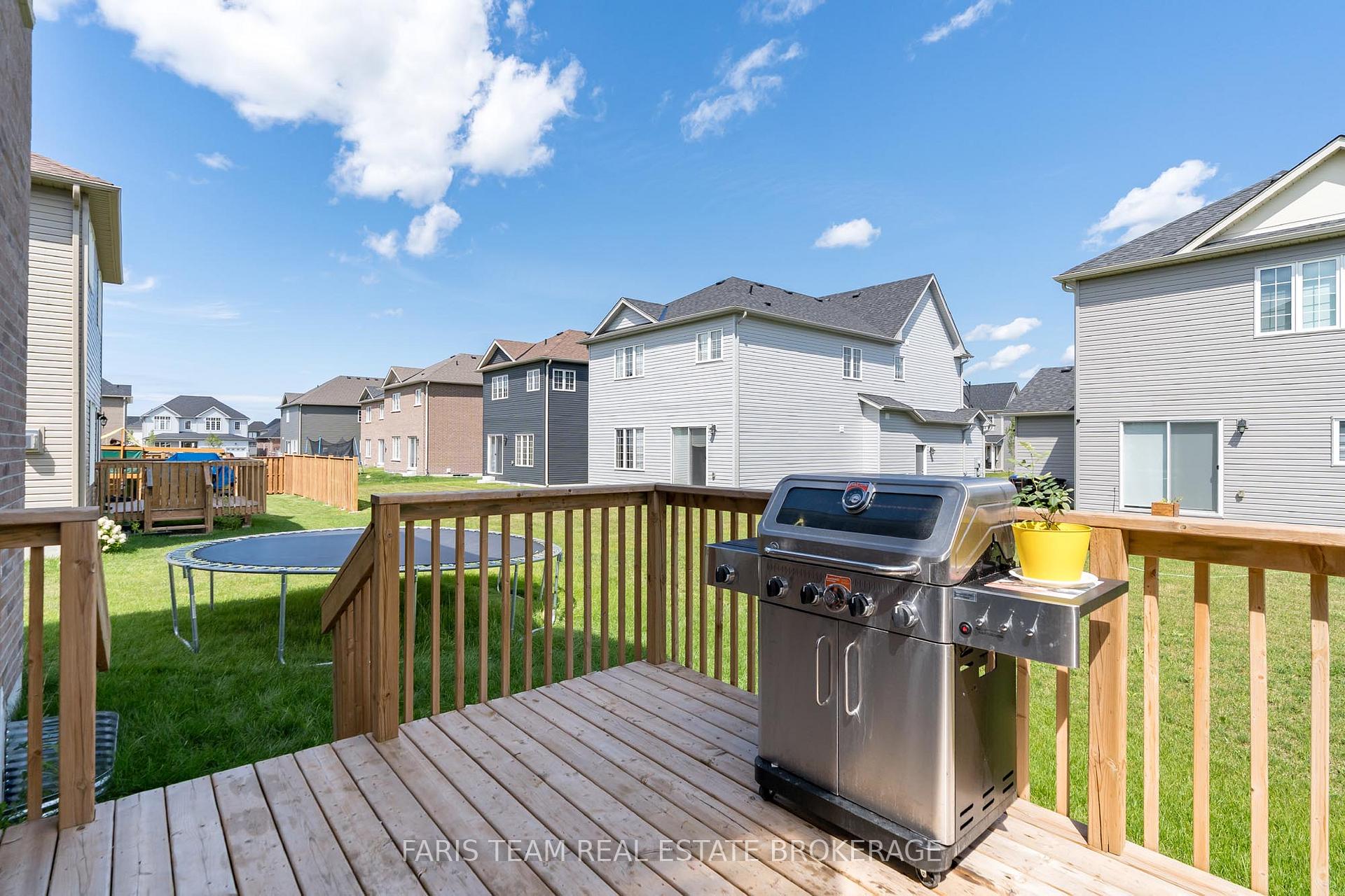 Photo 28 of 207 Cubitt Street, Clearview, Stayner — HOMEH