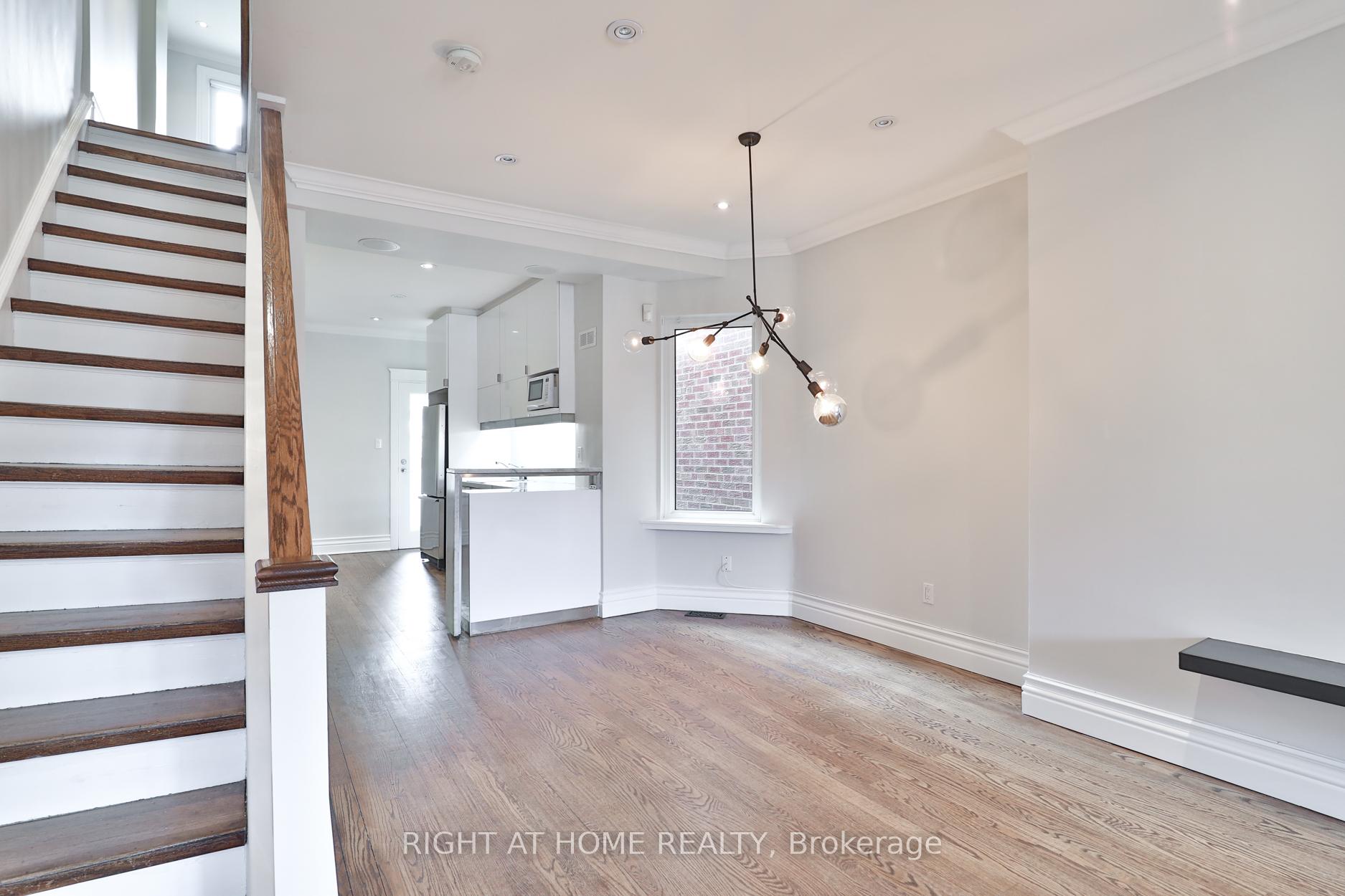 Photo 4 of 119 Manning Avenue, Toronto, Trinity-Bellwoods — HOMEH