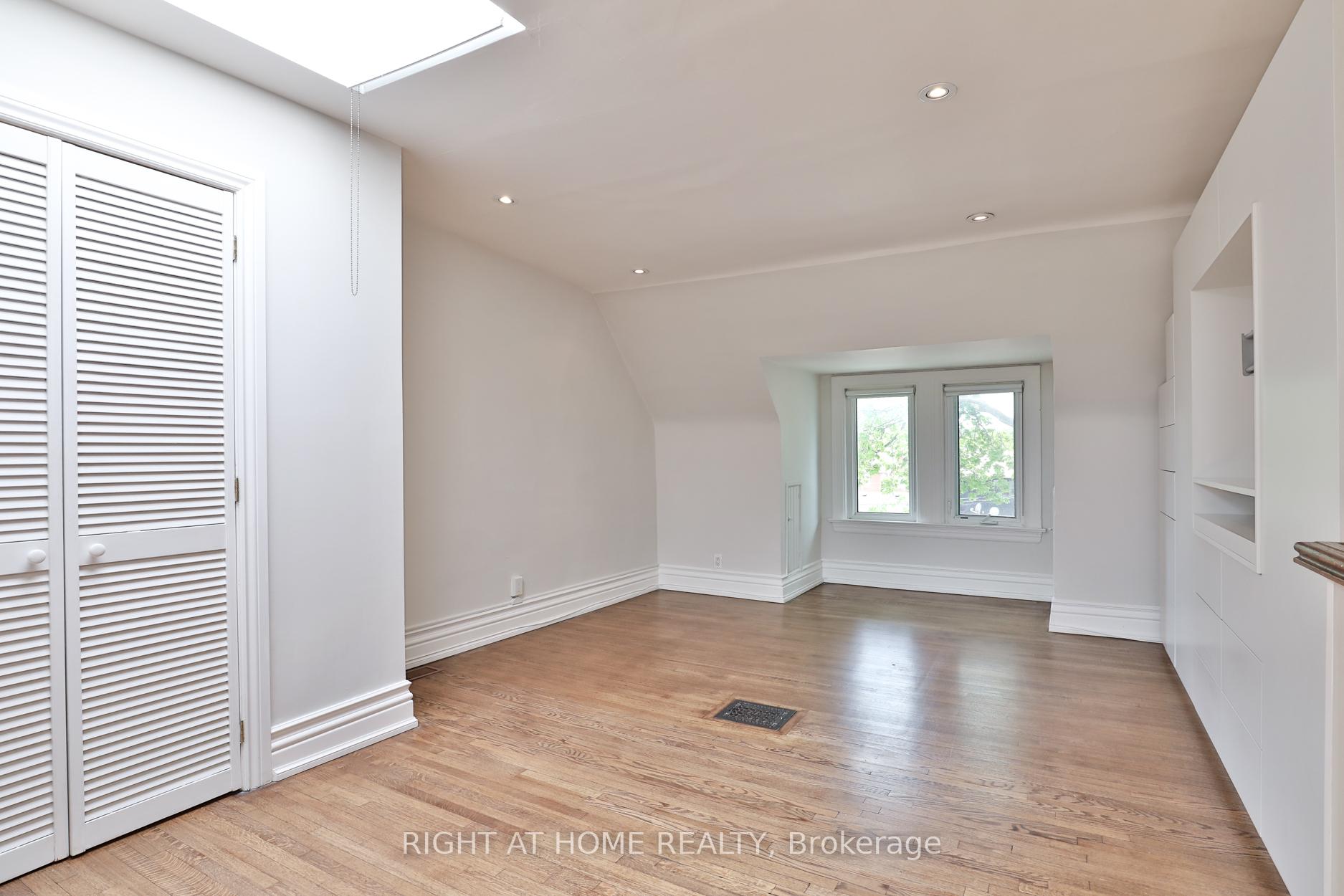 Photo 14 of 119 Manning Avenue, Toronto, Trinity-Bellwoods — HOMEH