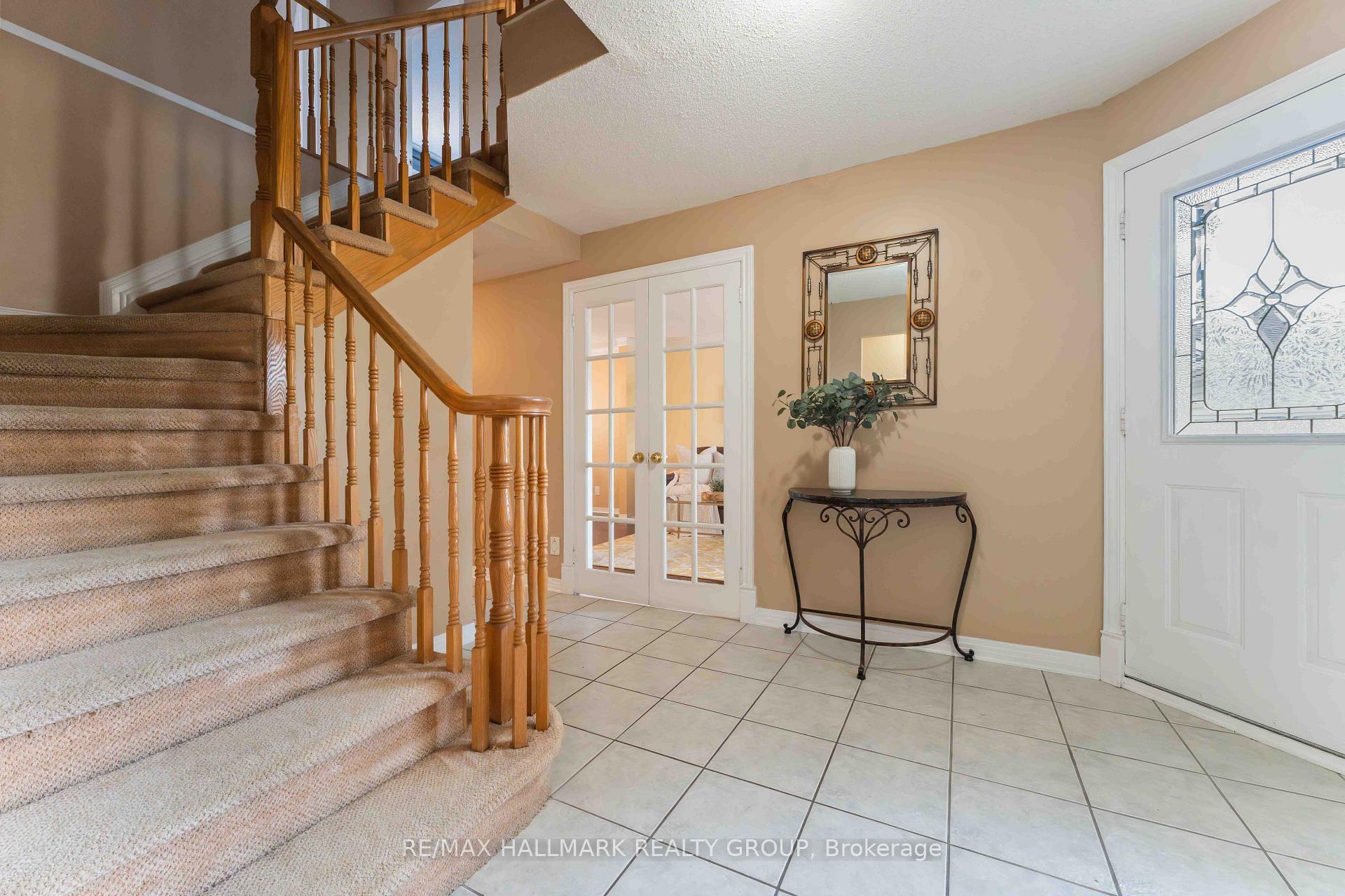 Photo 5 of 2053 Rolling Brook Drive, Ottawa, Chapel Hill South - Orleans Village — HOMEH