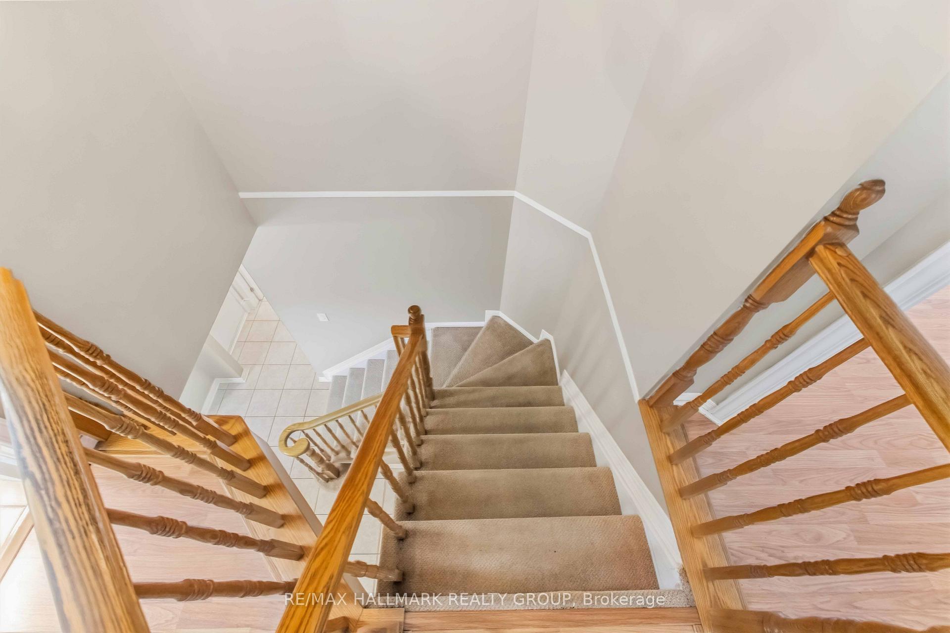 Photo 20 of 2053 Rolling Brook Drive, Ottawa, Chapel Hill South - Orleans Village — HOMEH