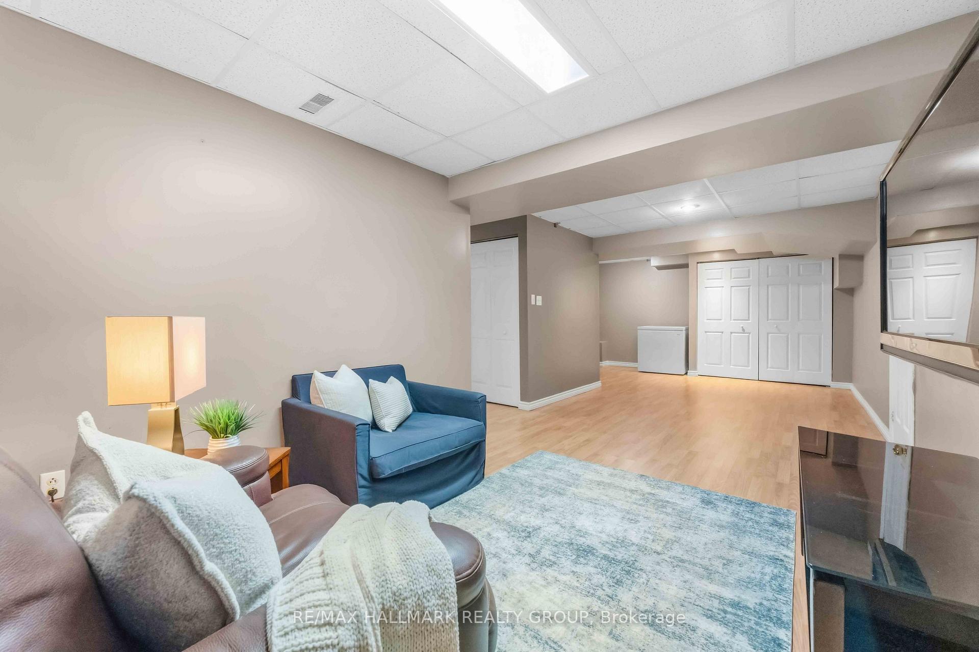 Photo 32 of 2053 Rolling Brook Drive, Ottawa, Chapel Hill South - Orleans Village — HOMEH