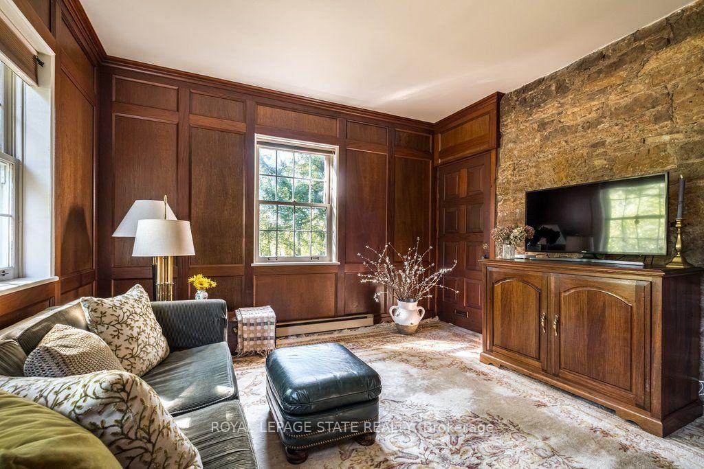 Photo 20 of 12 Old Ancaster Road, Hamilton, Dundas — HOMEH