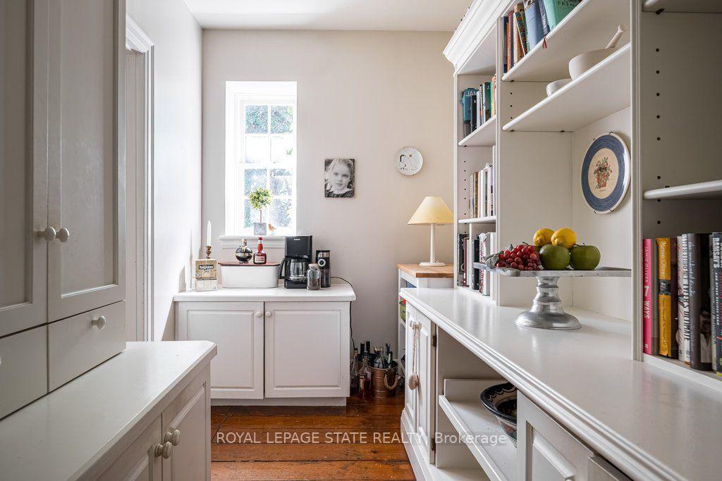 Photo 22 of 12 Old Ancaster Road, Hamilton, Dundas — HOMEH