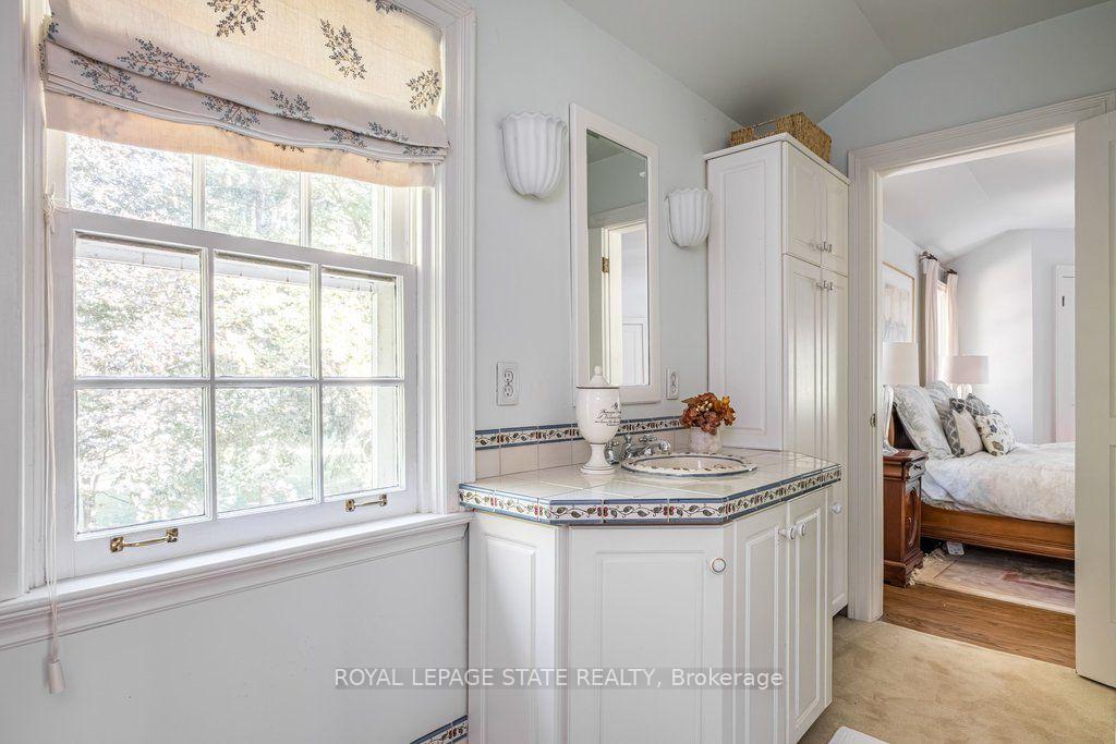 Photo 29 of 12 Old Ancaster Road, Hamilton, Dundas — HOMEH