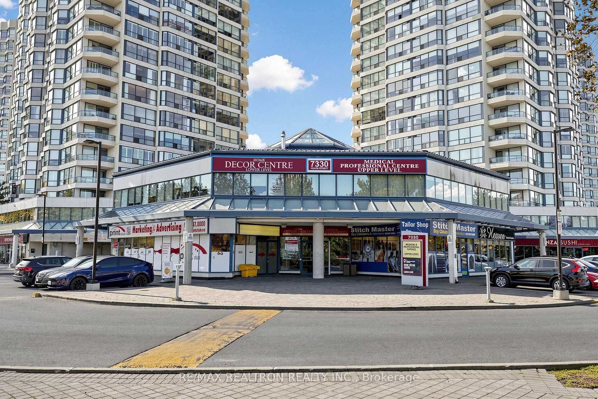 Photo 2 of Unit 1810, 7300 Yonge Street, Vaughan, Crestwood-Springfarm-Yorkhill — HOMEH