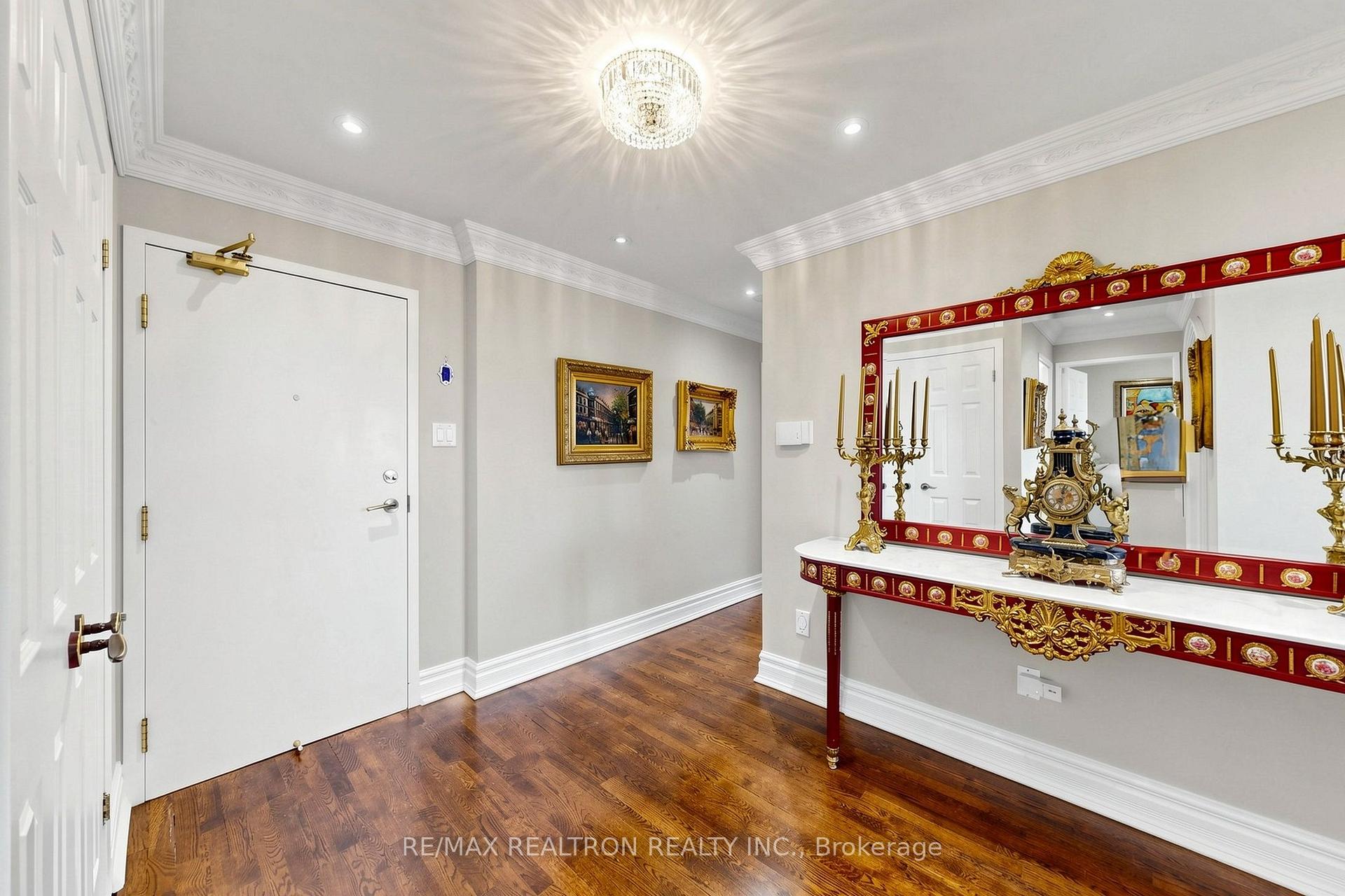 Photo 6 of Unit 1810, 7300 Yonge Street, Vaughan, Crestwood-Springfarm-Yorkhill — HOMEH