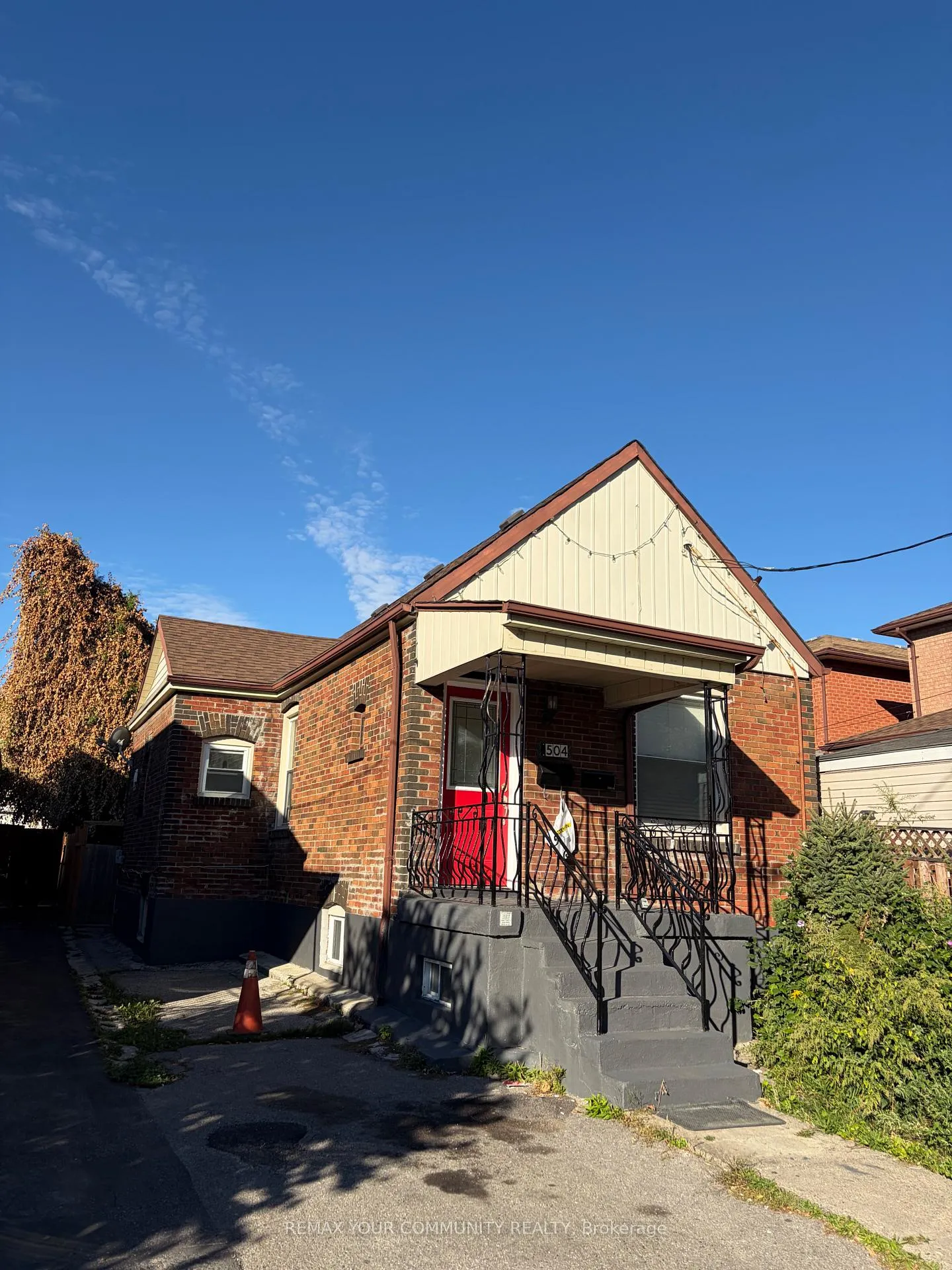 Photo 21 of Unit Main, 504 Caledonia Road, Toronto, Caledonia-Fairbank — HOMEH