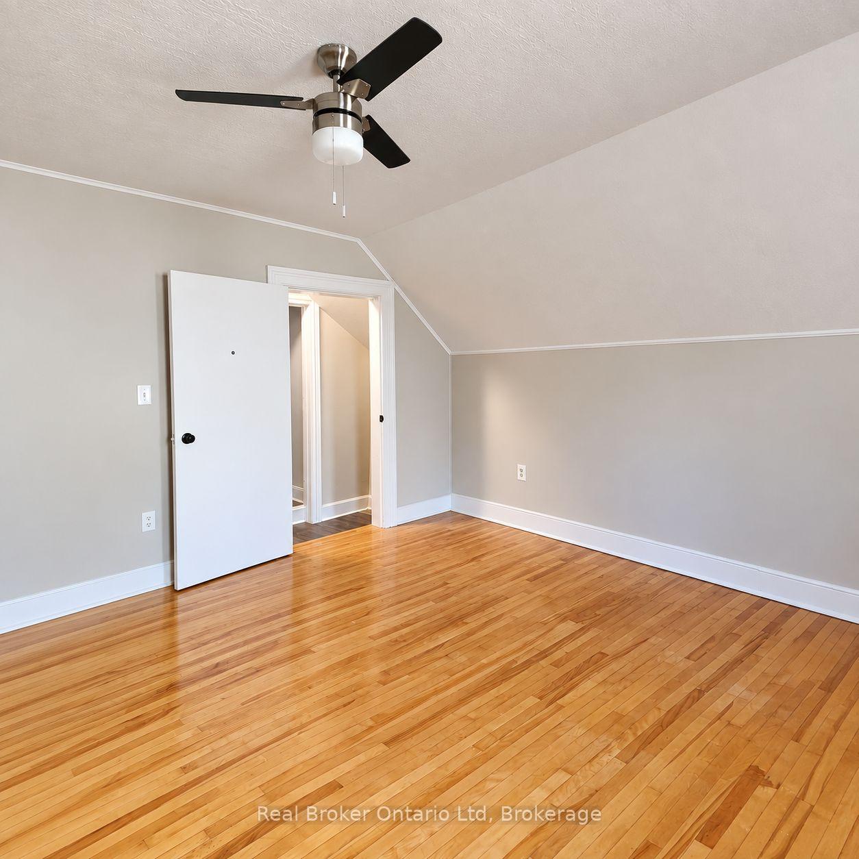 Photo 4 of Unit 2, 1154 4th Avenue E, Owen Sound — HOMEH
