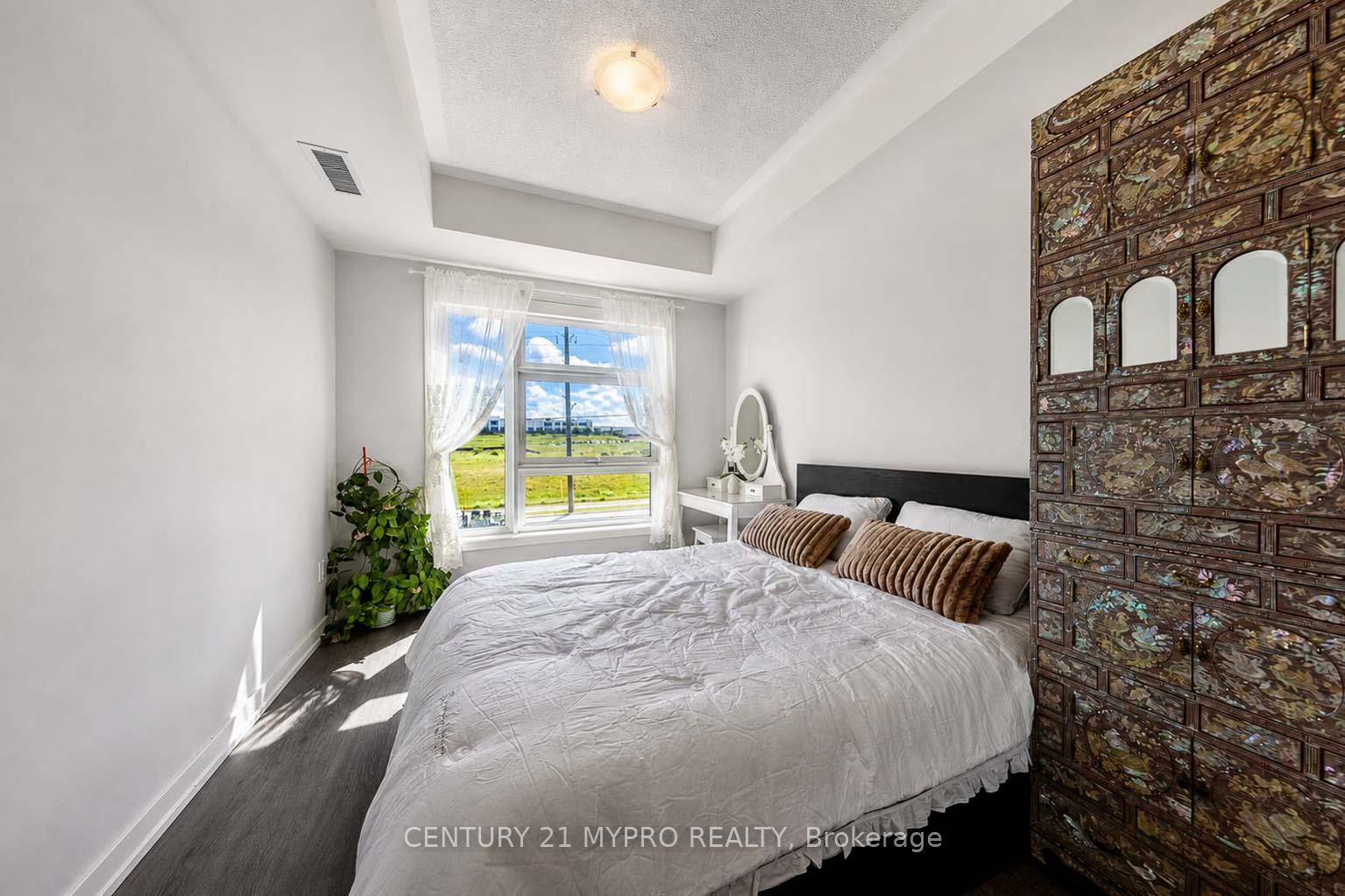 Photo 17 of Unit 320, 555 William Graham Drive, Aurora, Rural Aurora — HOMEH