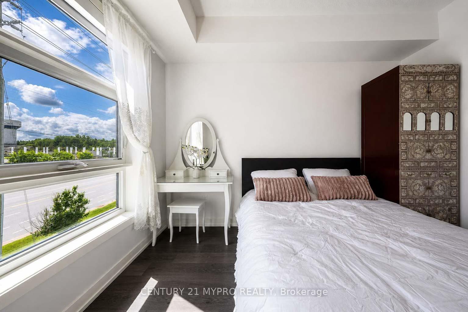 Photo 18 of Unit 320, 555 William Graham Drive, Aurora, Rural Aurora — HOMEH