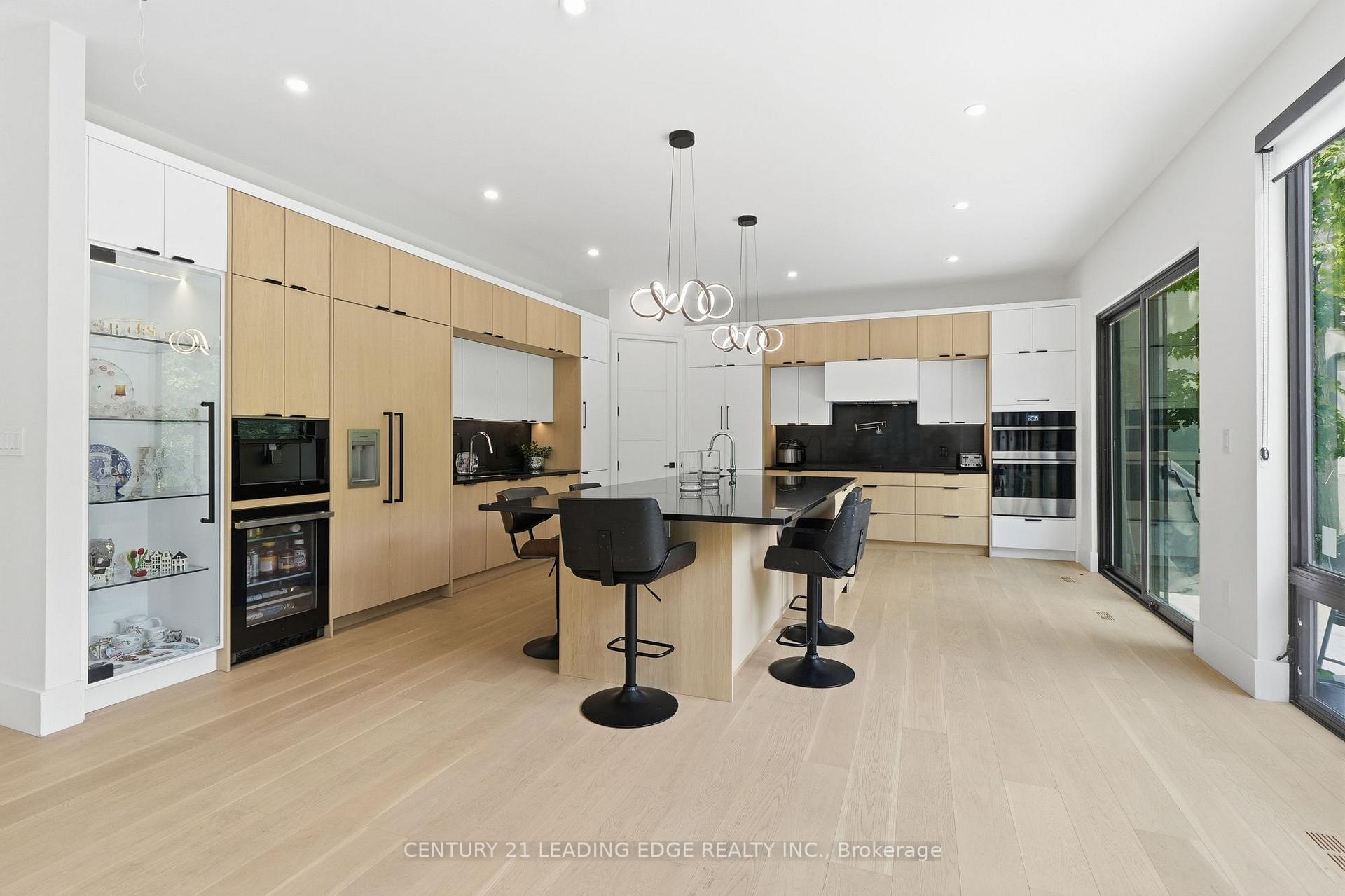 Photo 11 of 1362 Devon Road, Oakville, Morrison — HOMEH