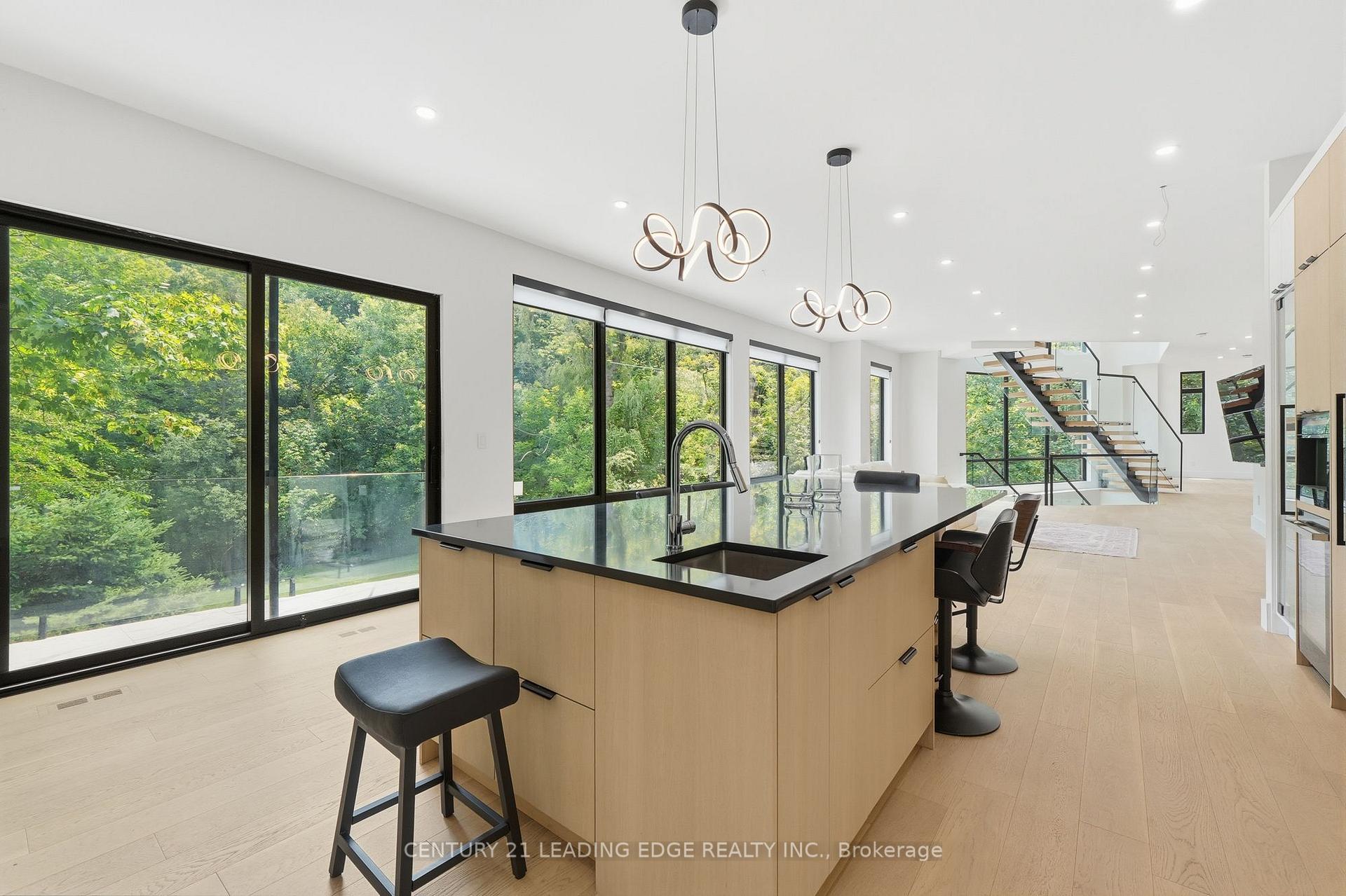 Photo 15 of 1362 Devon Road, Oakville, Morrison — HOMEH