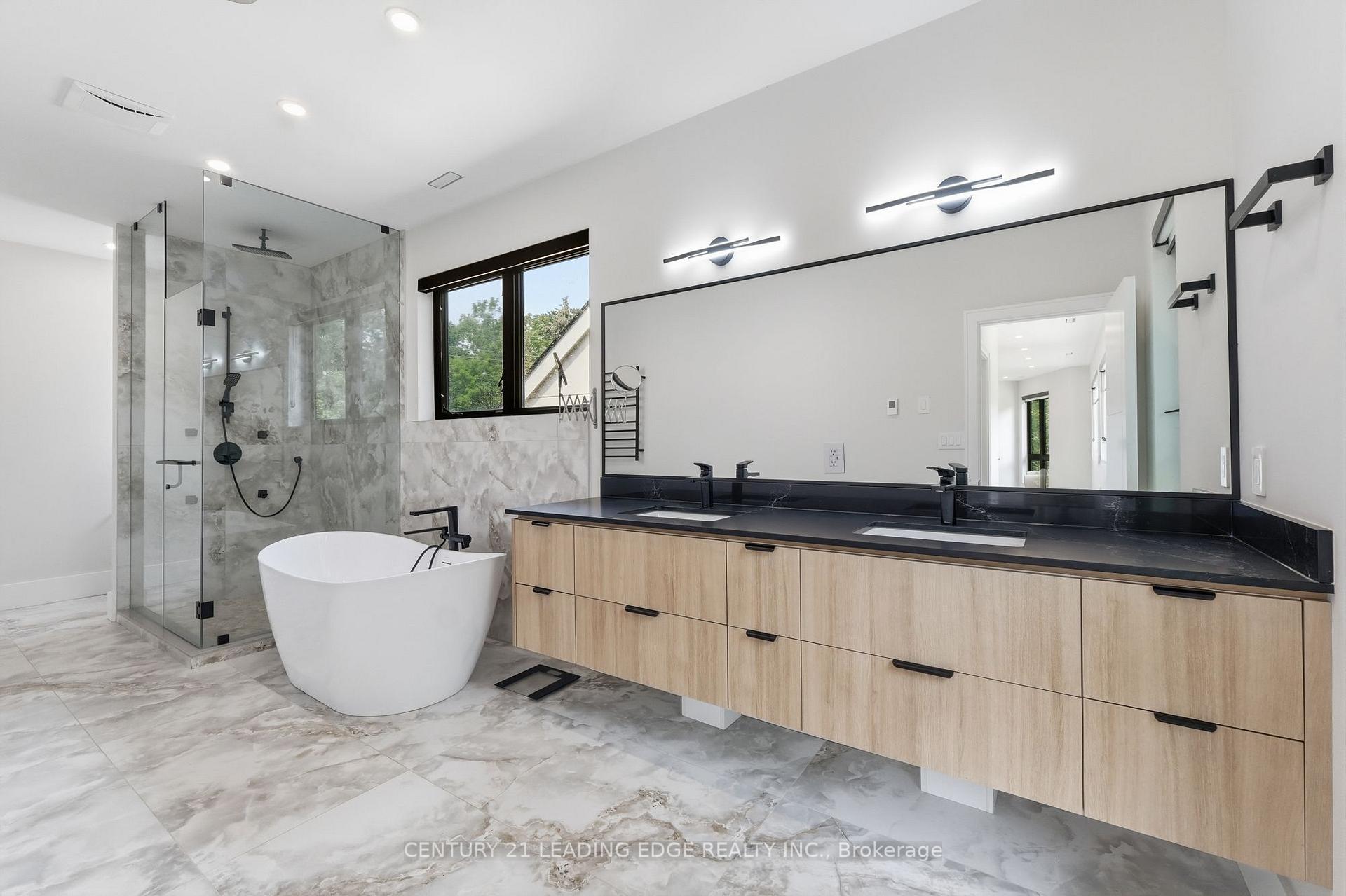 Photo 23 of 1362 Devon Road, Oakville, Morrison — HOMEH
