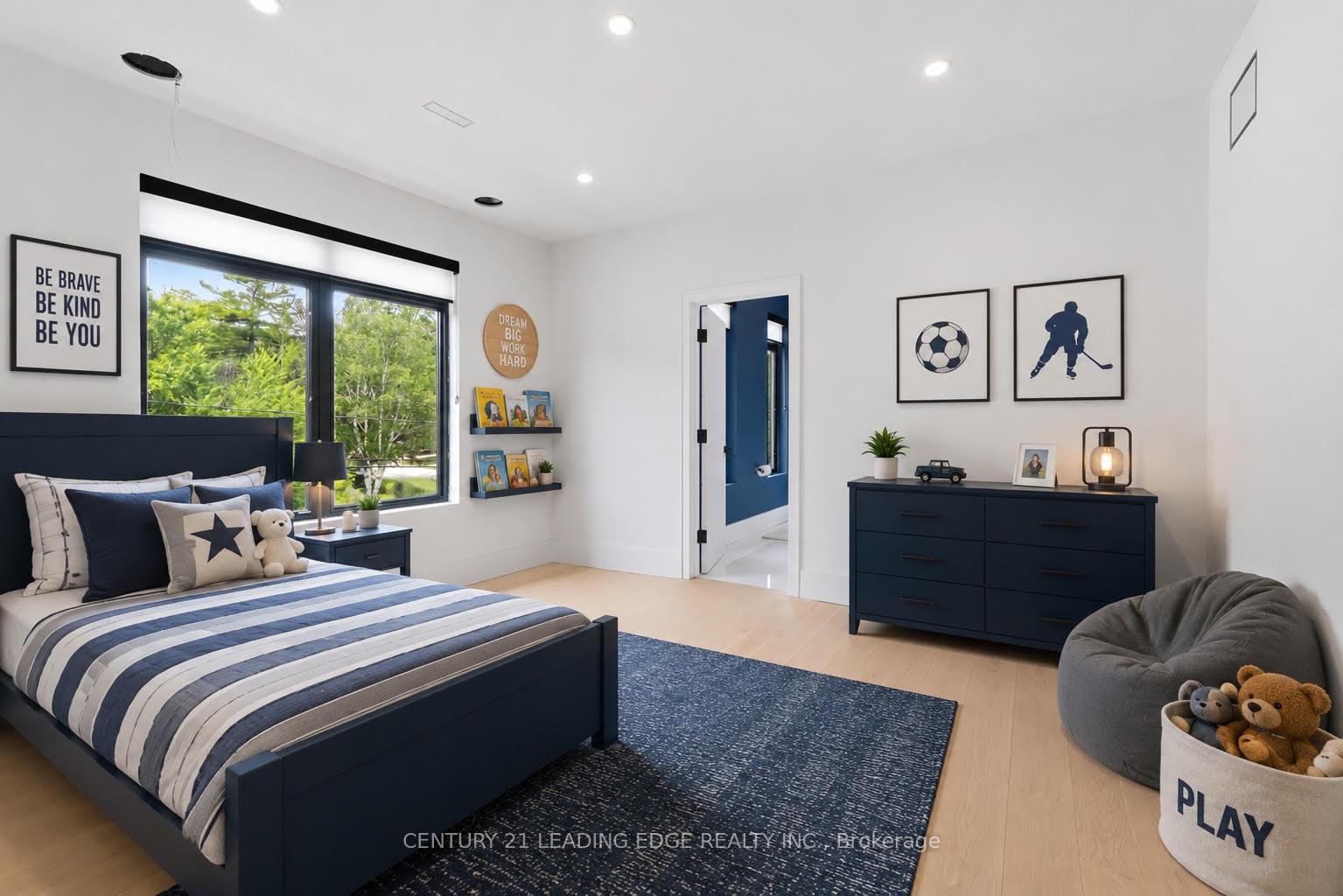 Photo 44 of 1362 Devon Road, Oakville, Morrison — HOMEH