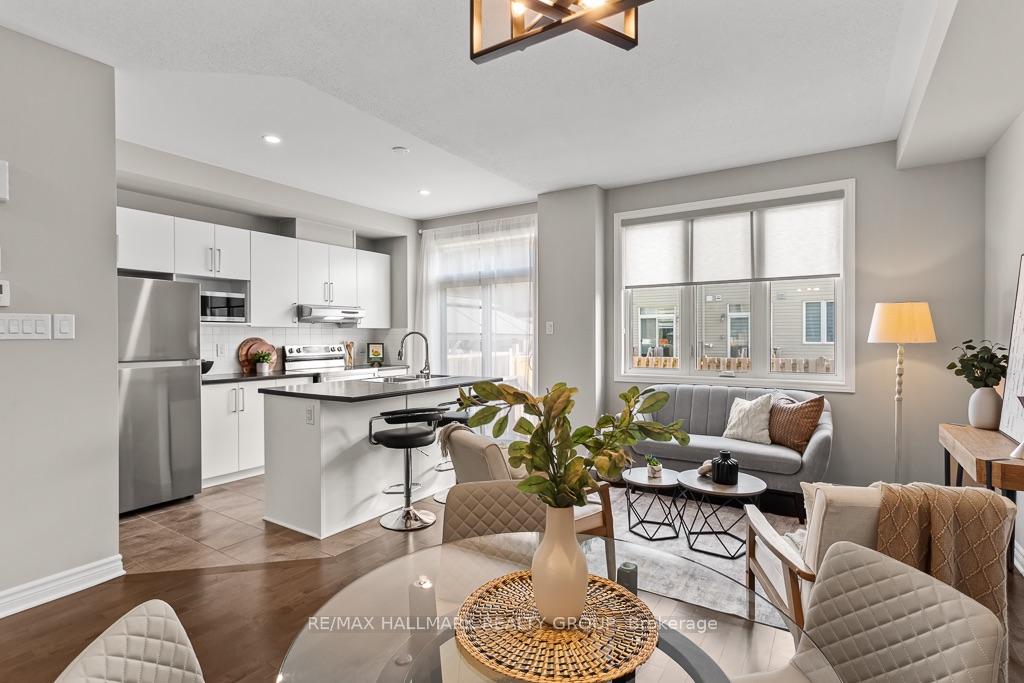 Photo 3 of 523 Thimbleberry Row, Ottawa, Avalon West — HOMEH
