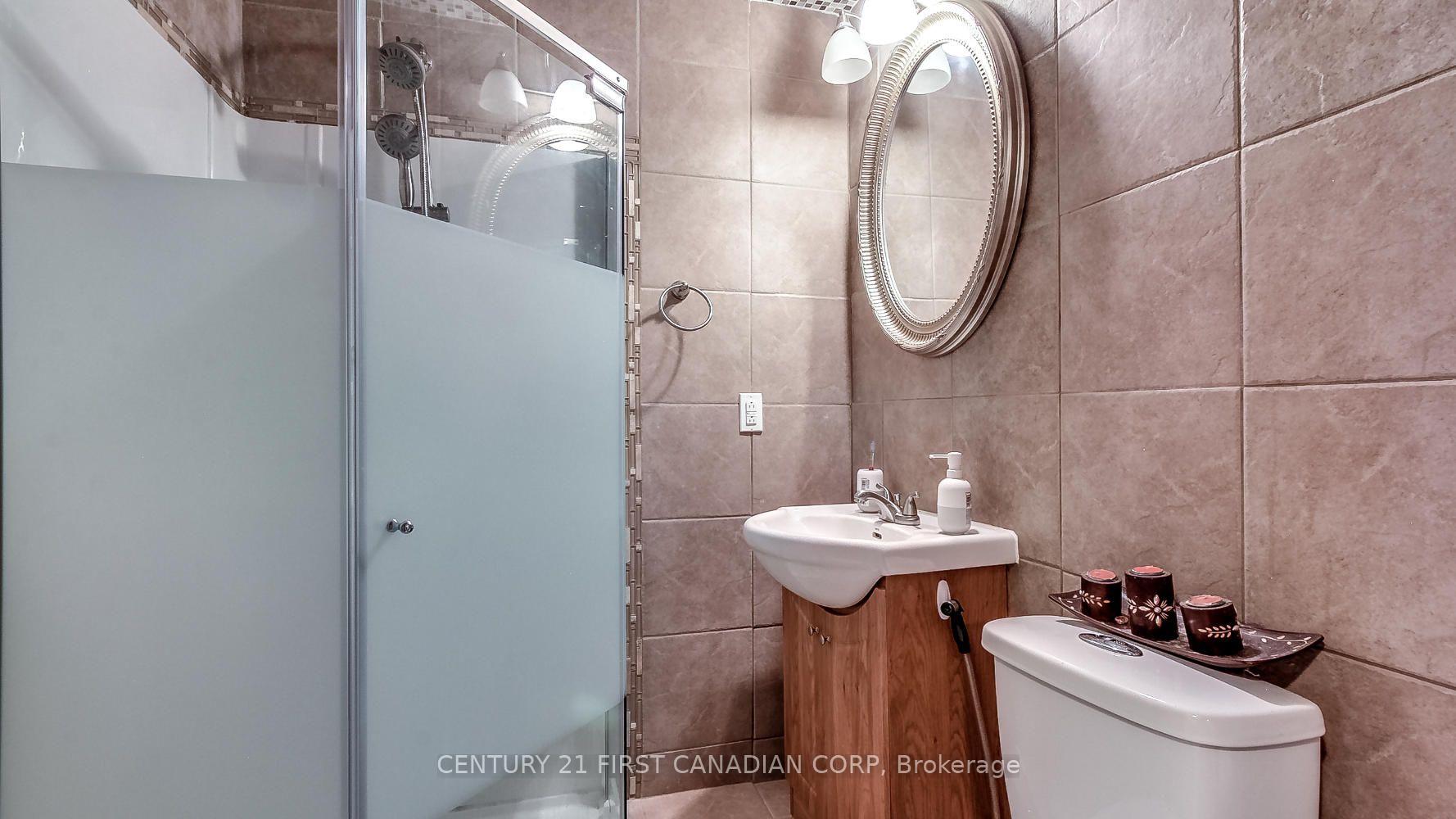 Photo 11 of 2746 Bateman Trail, London, South W — HOMEH