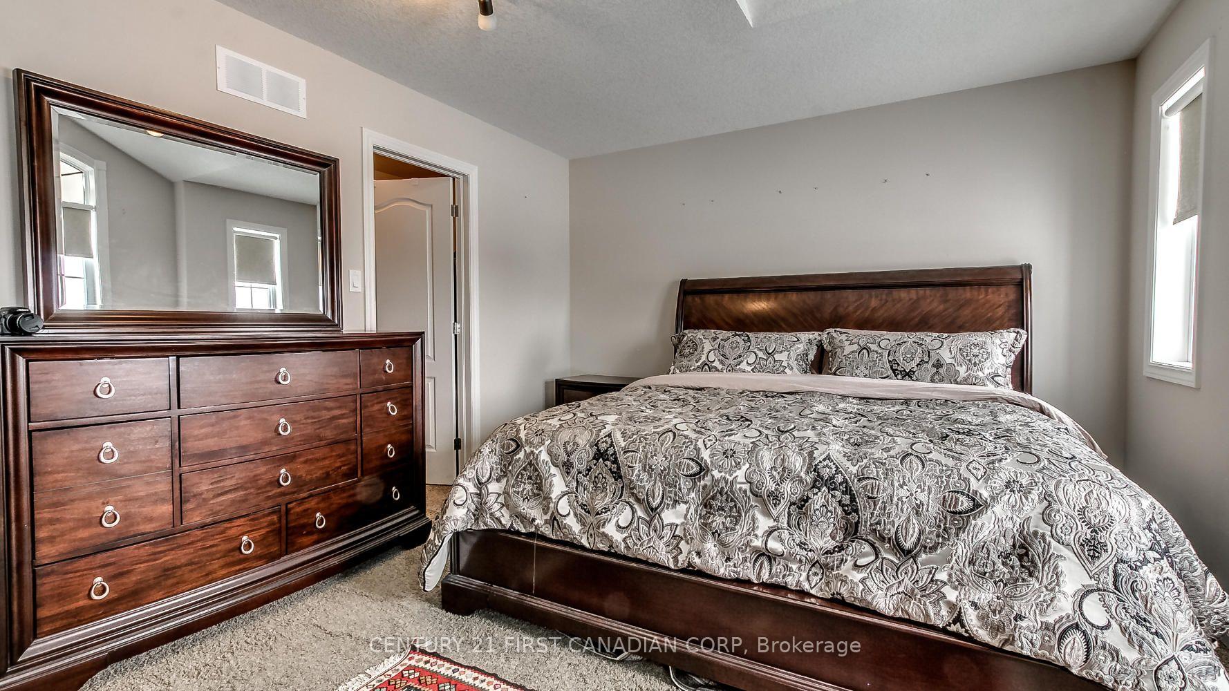 Photo 16 of 2746 Bateman Trail, London, South W — HOMEH