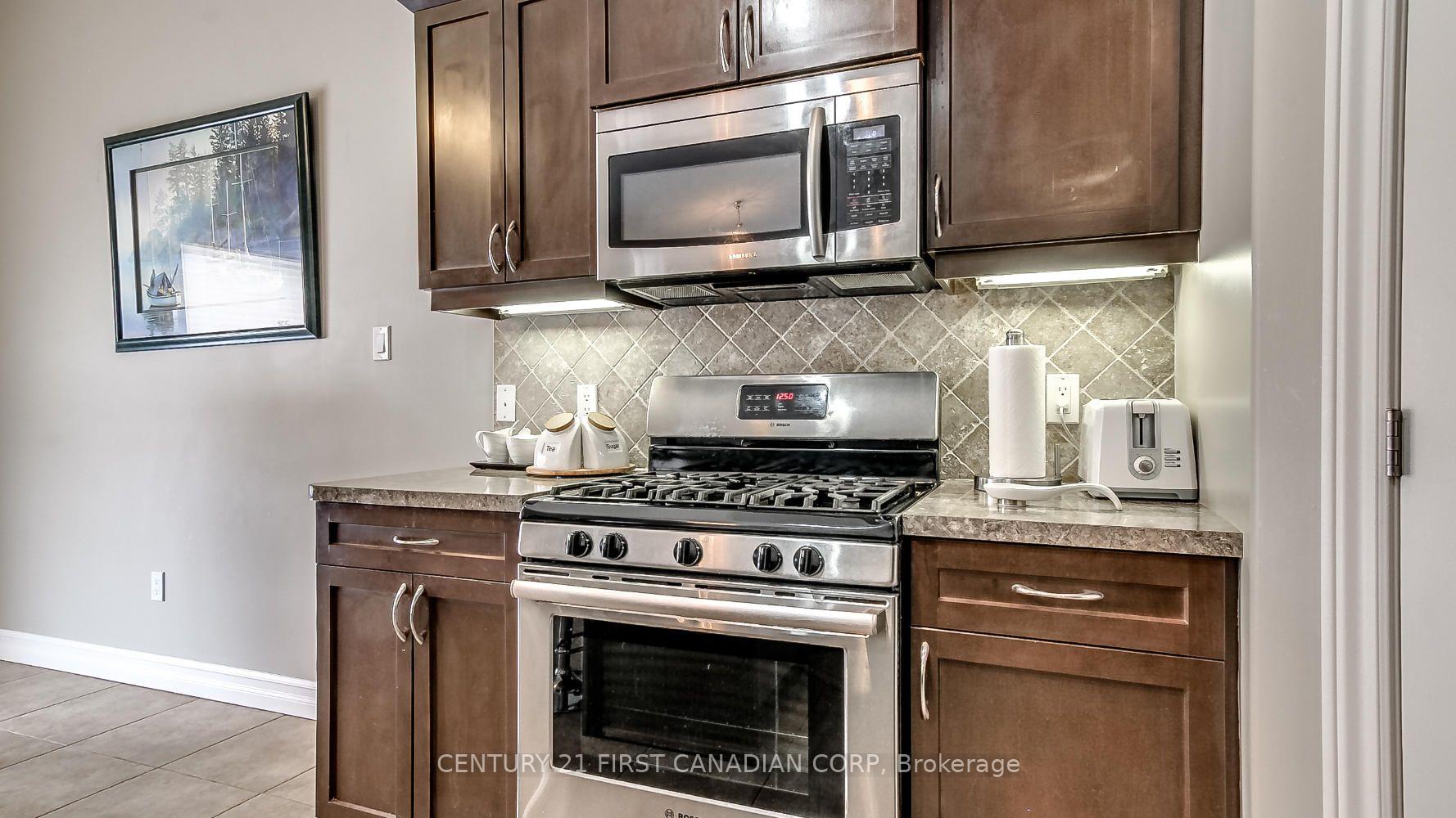 Photo 18 of 2746 Bateman Trail, London, South W — HOMEH