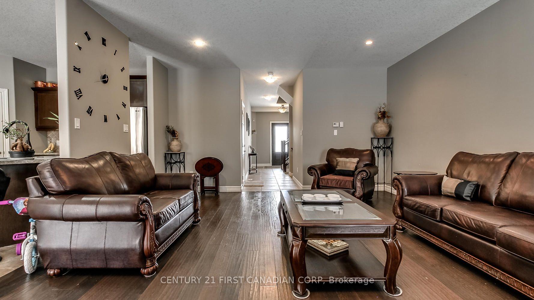 Photo 28 of 2746 Bateman Trail, London, South W — HOMEH