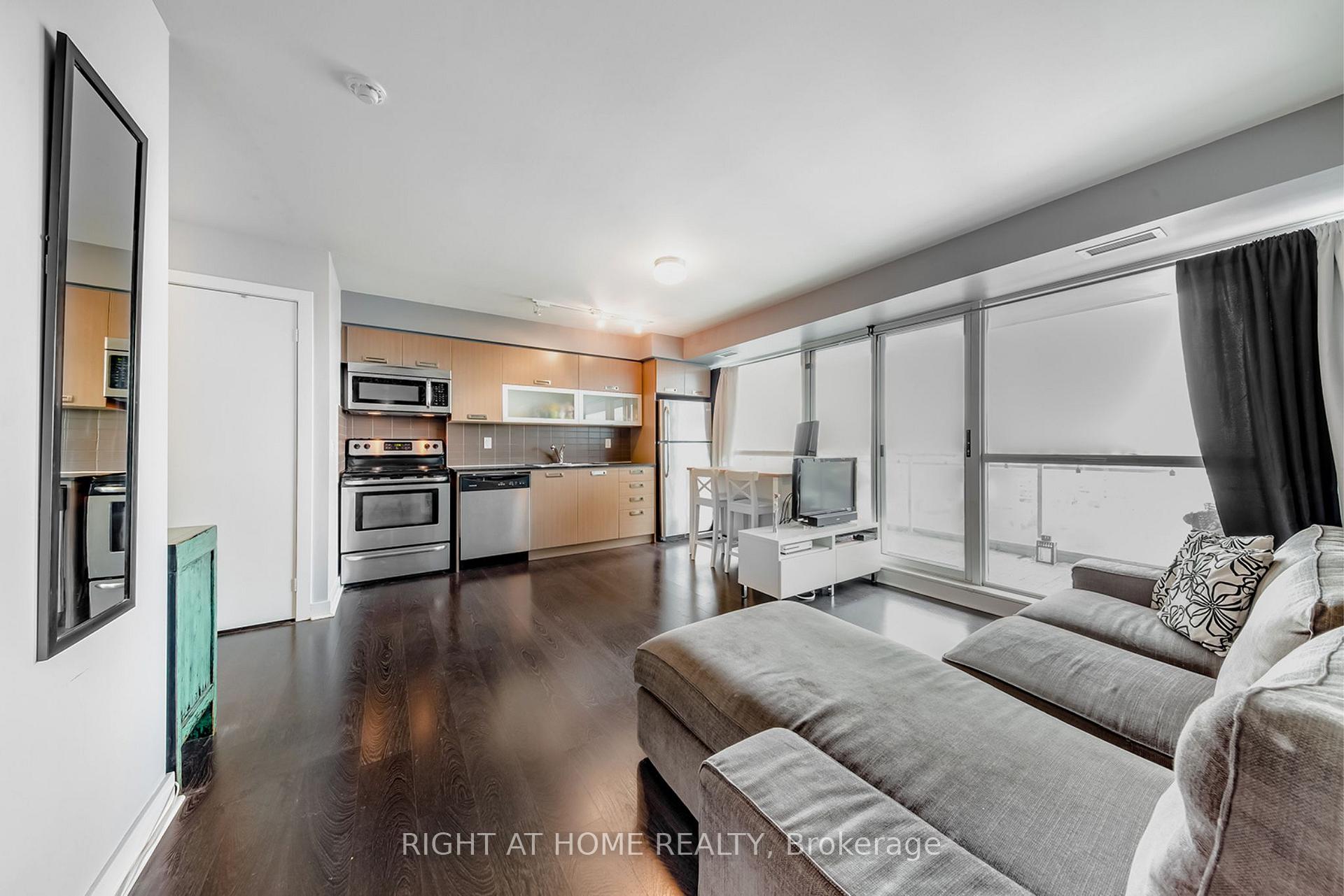 Photo 2 of Unit 1908, 100 Western Battery Road, Toronto, Niagara — HOMEH