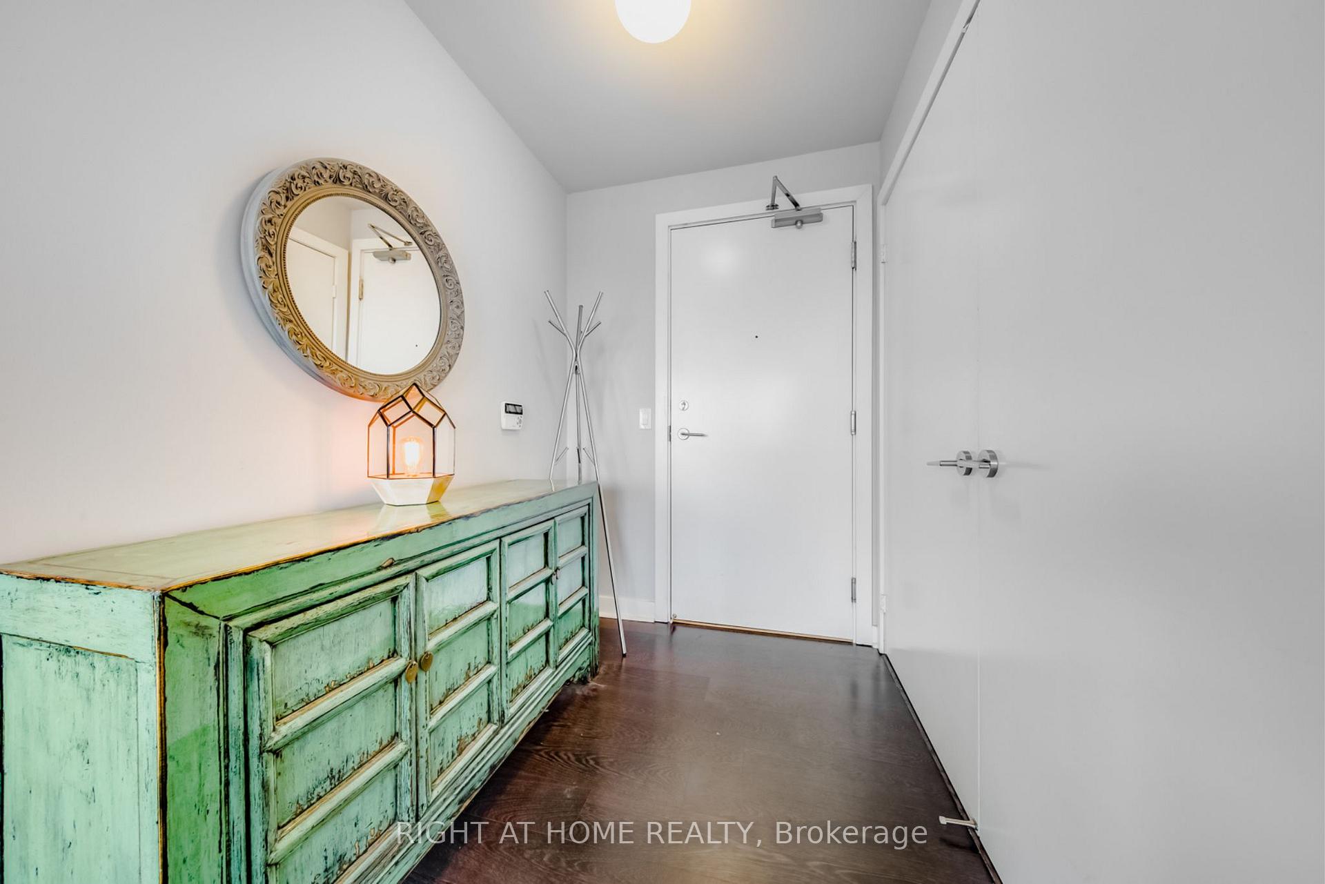 Photo 4 of Unit 1908, 100 Western Battery Road, Toronto, Niagara — HOMEH