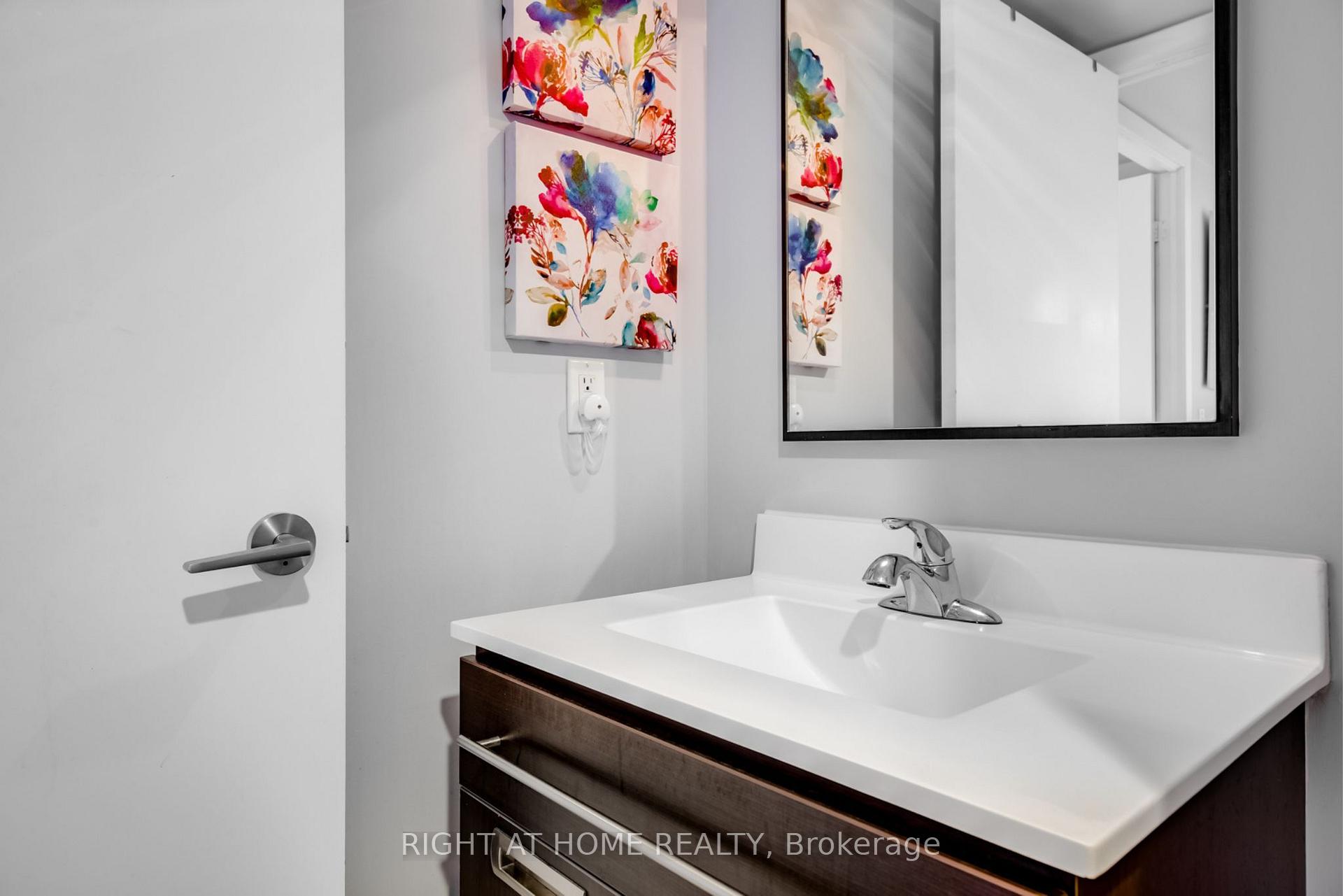 Photo 10 of Unit 1908, 100 Western Battery Road, Toronto, Niagara — HOMEH