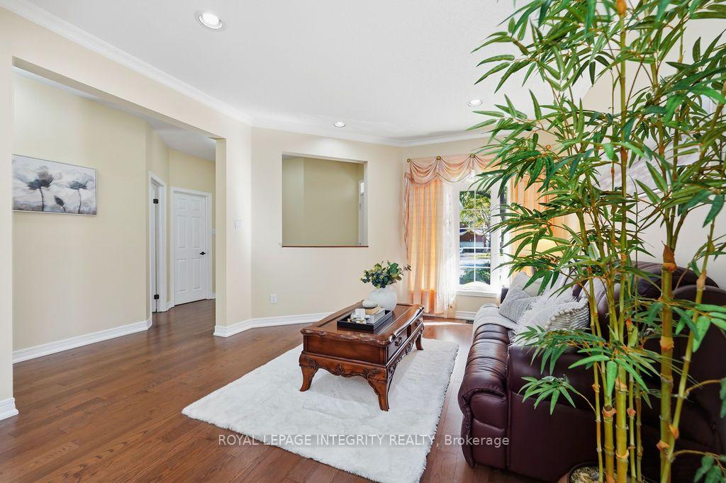 Photo 5 of 92 Maricona Way, Ottawa, Kanata - Kanata Lakes/Heritage Hills — HOMEH