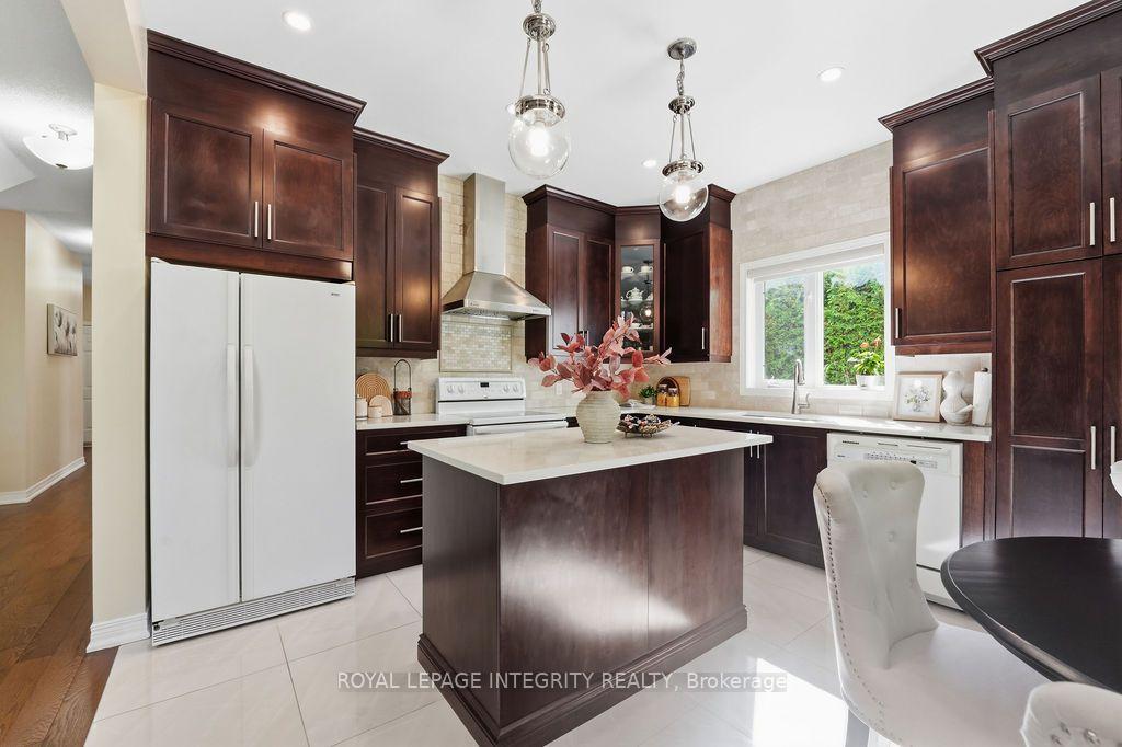 Photo 22 of 92 Maricona Way, Ottawa, Kanata - Kanata Lakes/Heritage Hills — HOMEH