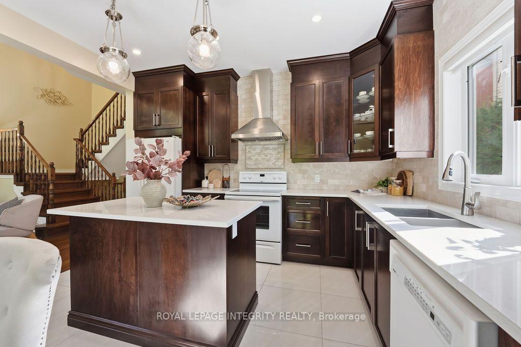 Photo 24 of 92 Maricona Way, Ottawa, Kanata - Kanata Lakes/Heritage Hills — HOMEH