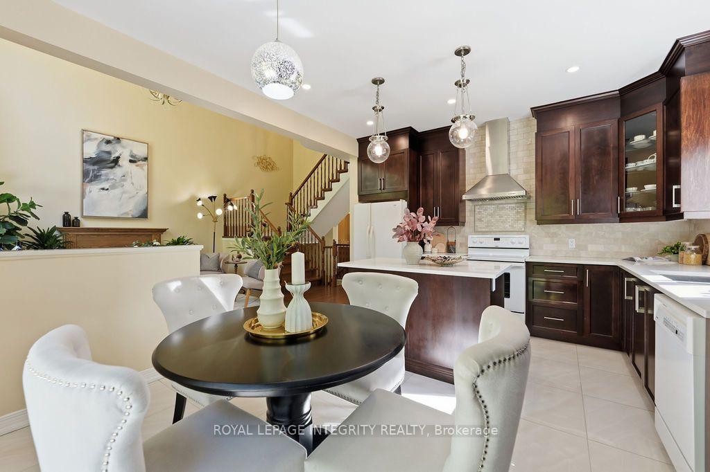 Photo 30 of 92 Maricona Way, Ottawa, Kanata - Kanata Lakes/Heritage Hills — HOMEH