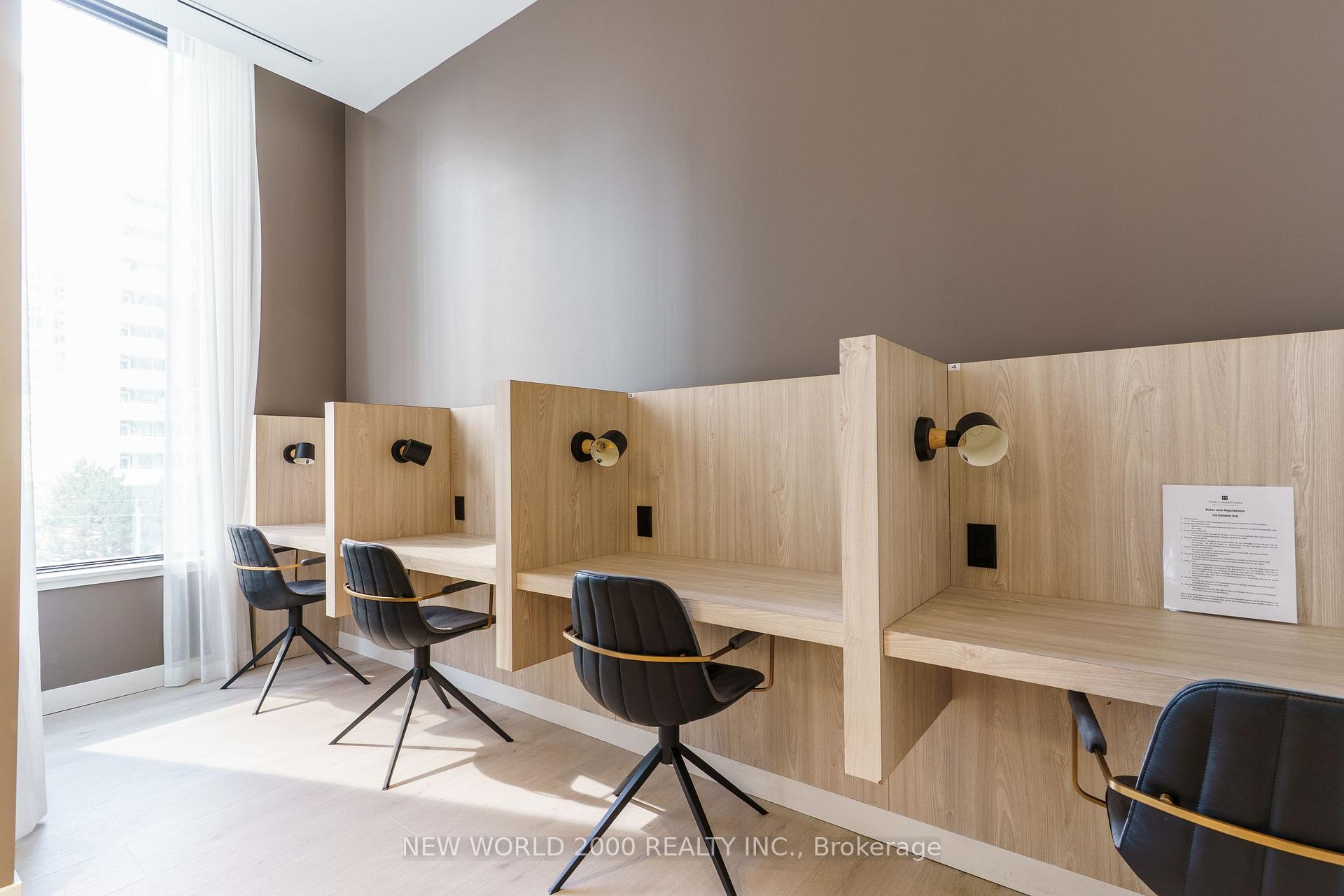 Photo 8 of Unit 1804, 101 Roehampton Avenue, Toronto, Mount Pleasant West — HOMEH