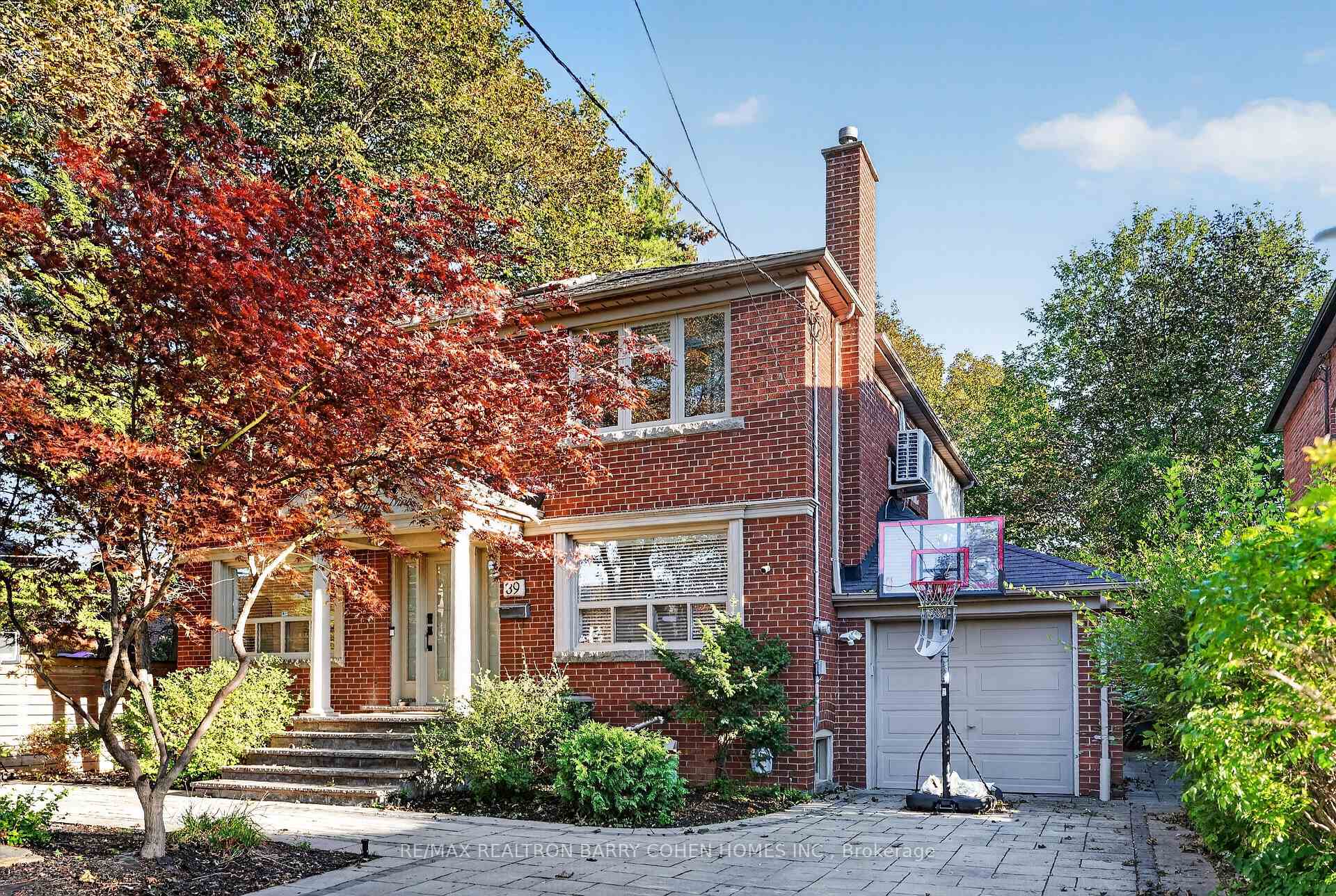 Photo 2 of 39 Romney Road, North York, Lansing-Westgate — HOMEH