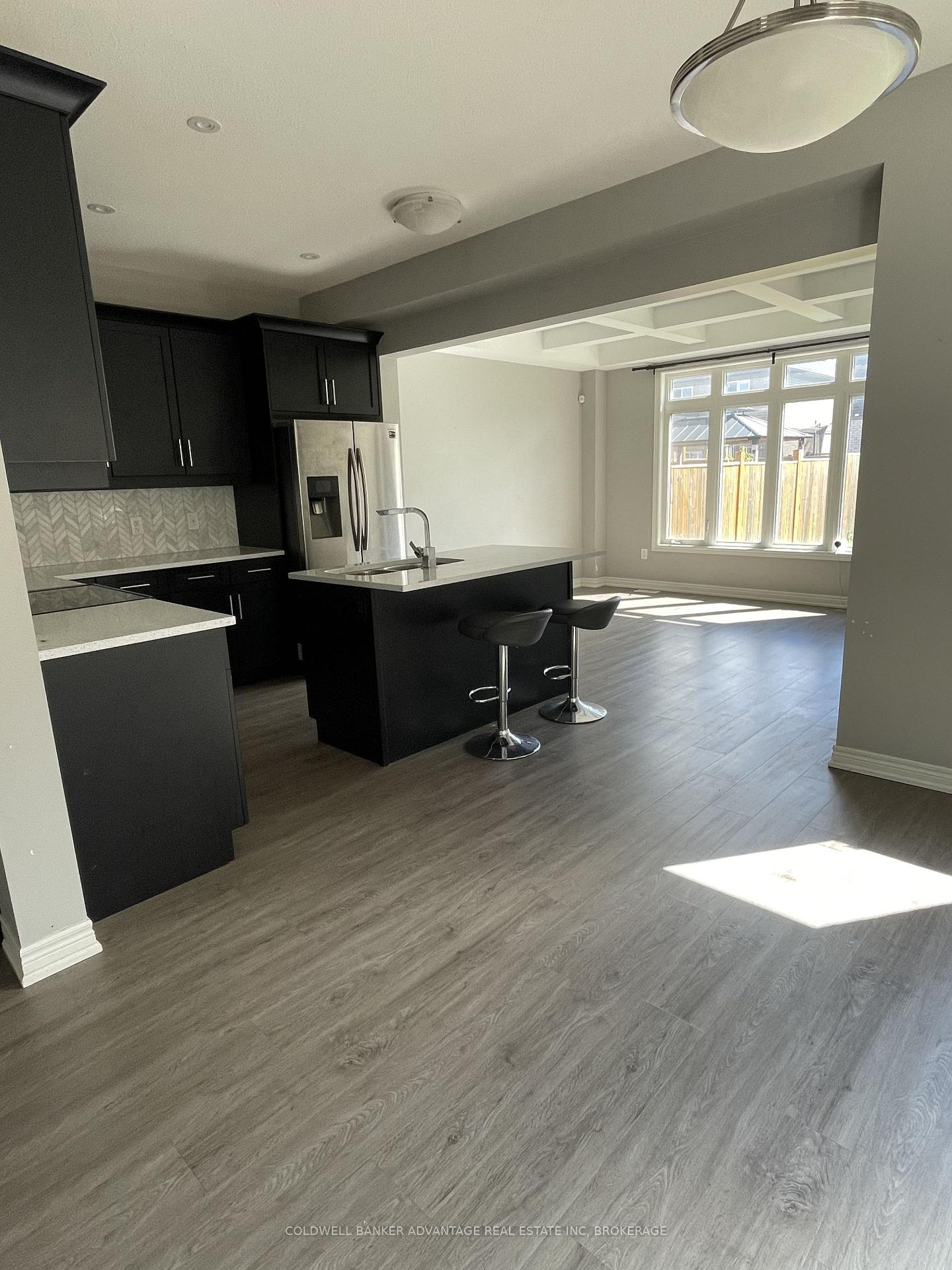 Photo 4 of 9577 Tallgrass Street, Niagara Falls, Lyons Creek — HOMEH