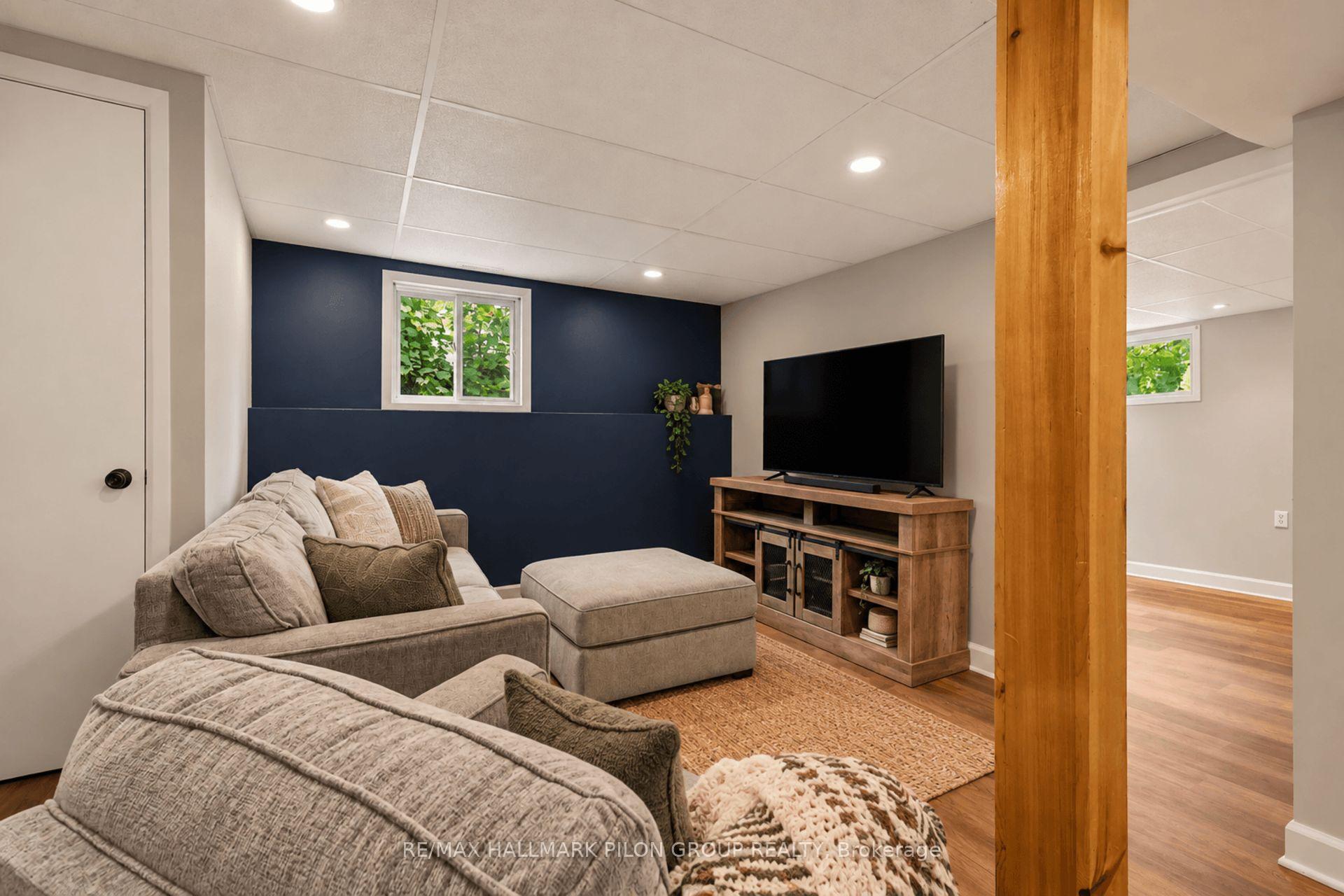 Photo 13 of 25 Moore Street, McNab/Braeside, Mcnab/Braeside Twps — HOMEH