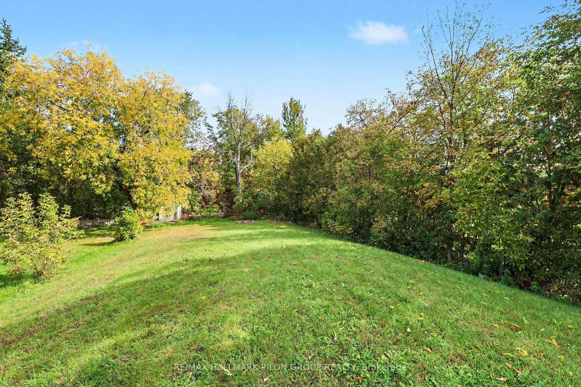 Photo 18 of 25 Moore Street, McNab/Braeside, Mcnab/Braeside Twps — HOMEH