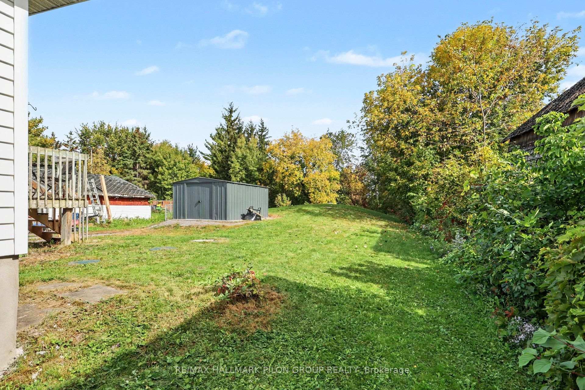 Photo 19 of 25 Moore Street, McNab/Braeside, Mcnab/Braeside Twps — HOMEH