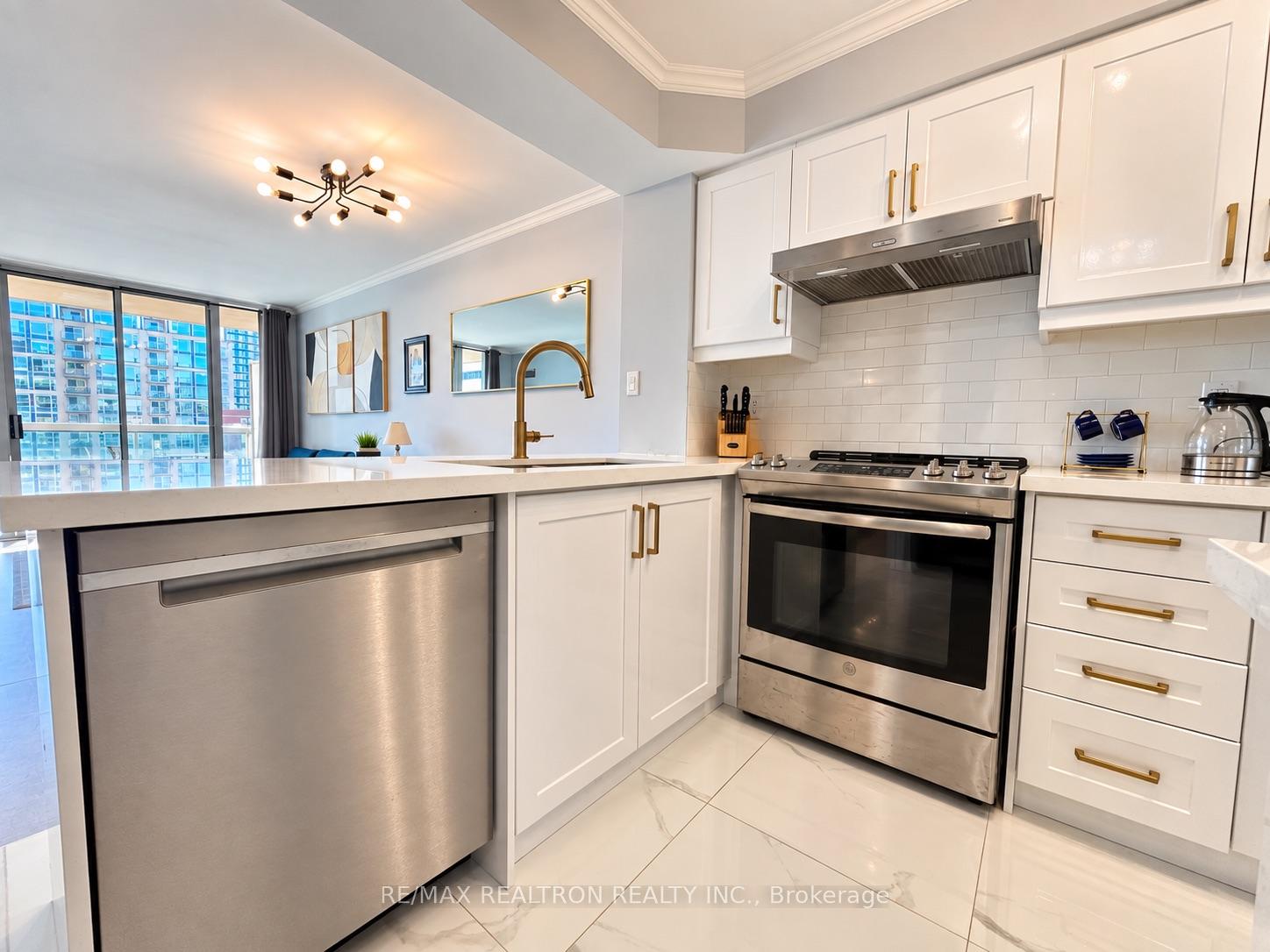 Photo 3 of Unit 957, 323 Richmond Street E, Toronto, Moss Park — HOMEH