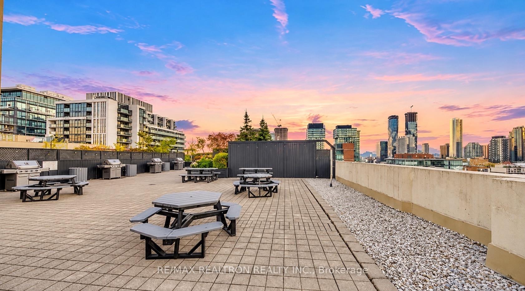 Photo 19 of Unit 957, 323 Richmond Street E, Toronto, Moss Park — HOMEH