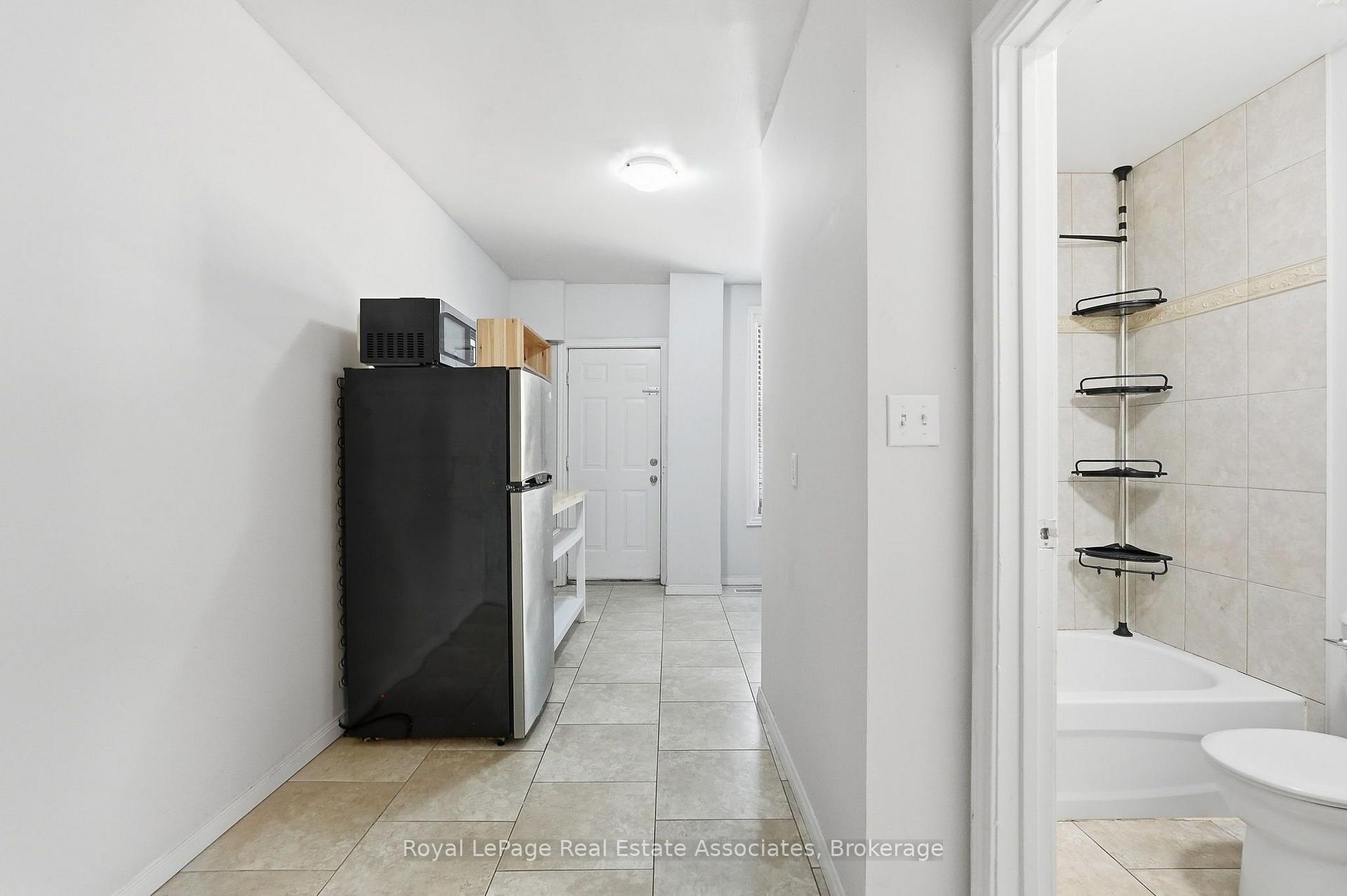 Photo 13 of Unit 1, 51 Wellington Street N, Hamilton, Beasley — HOMEH