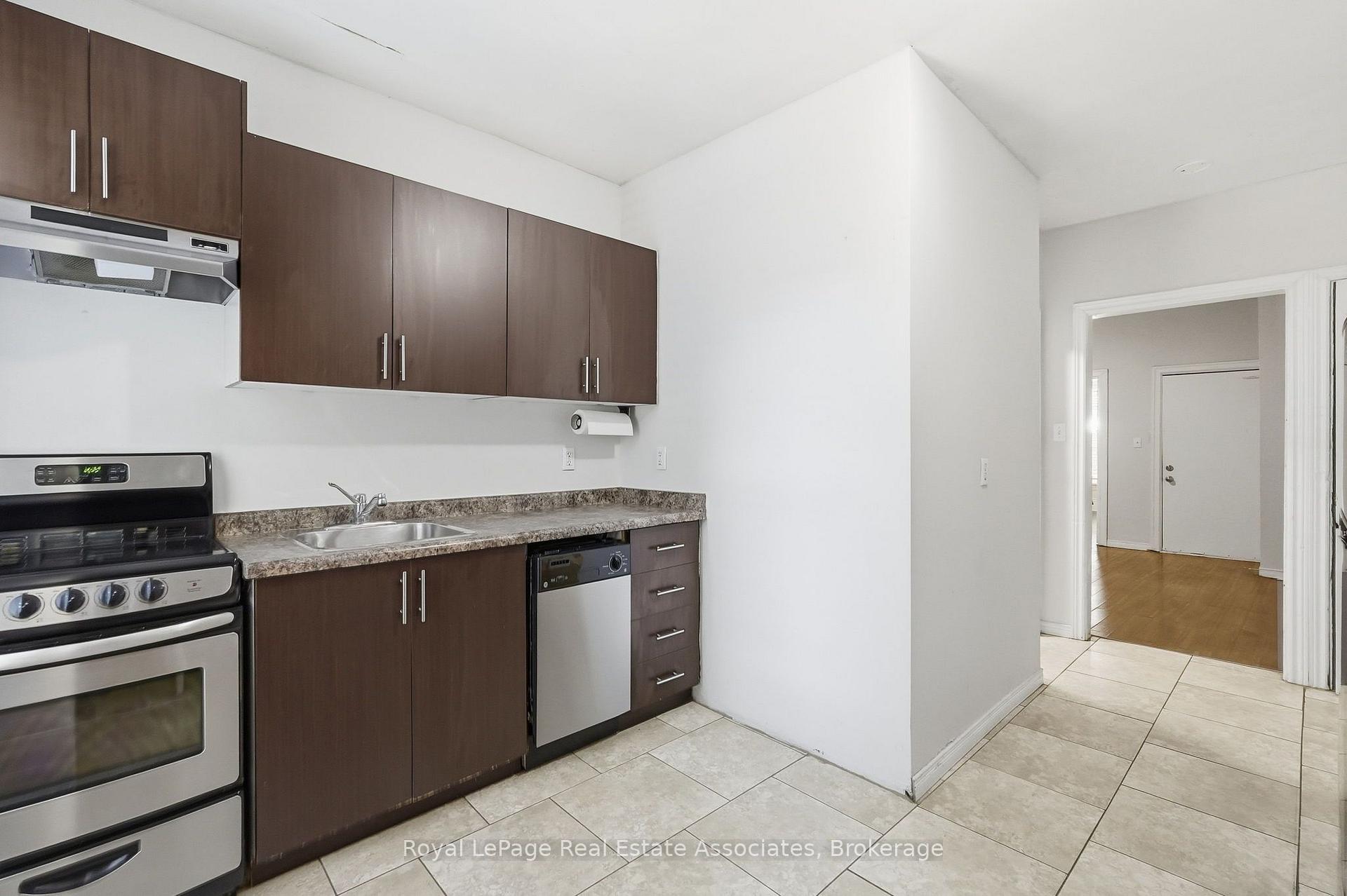 Photo 16 of Unit 1, 51 Wellington Street N, Hamilton, Beasley — HOMEH
