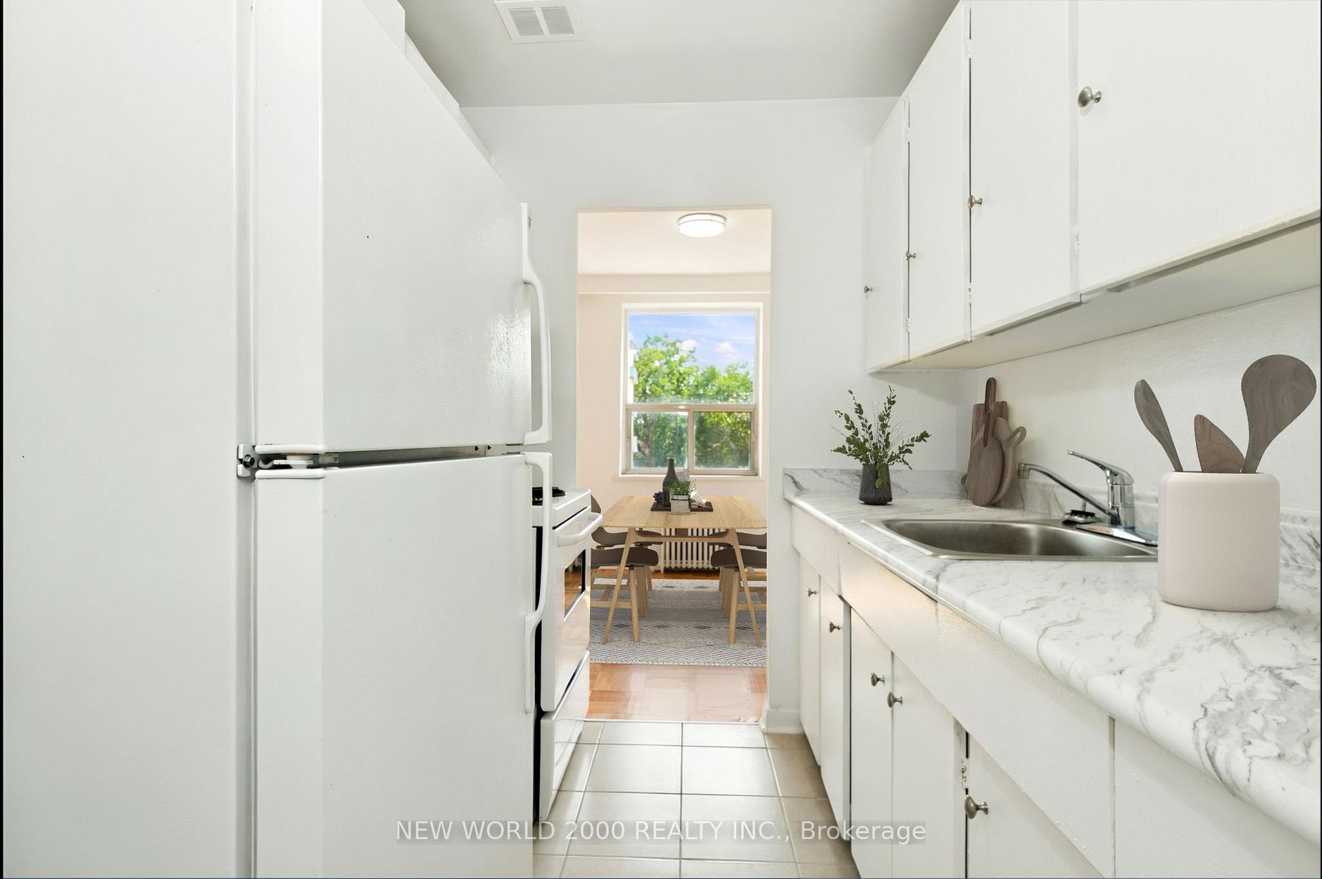 Photo 3 of Unit 303, 190 Cosburn Avenue, Toronto, East York — HOMEH