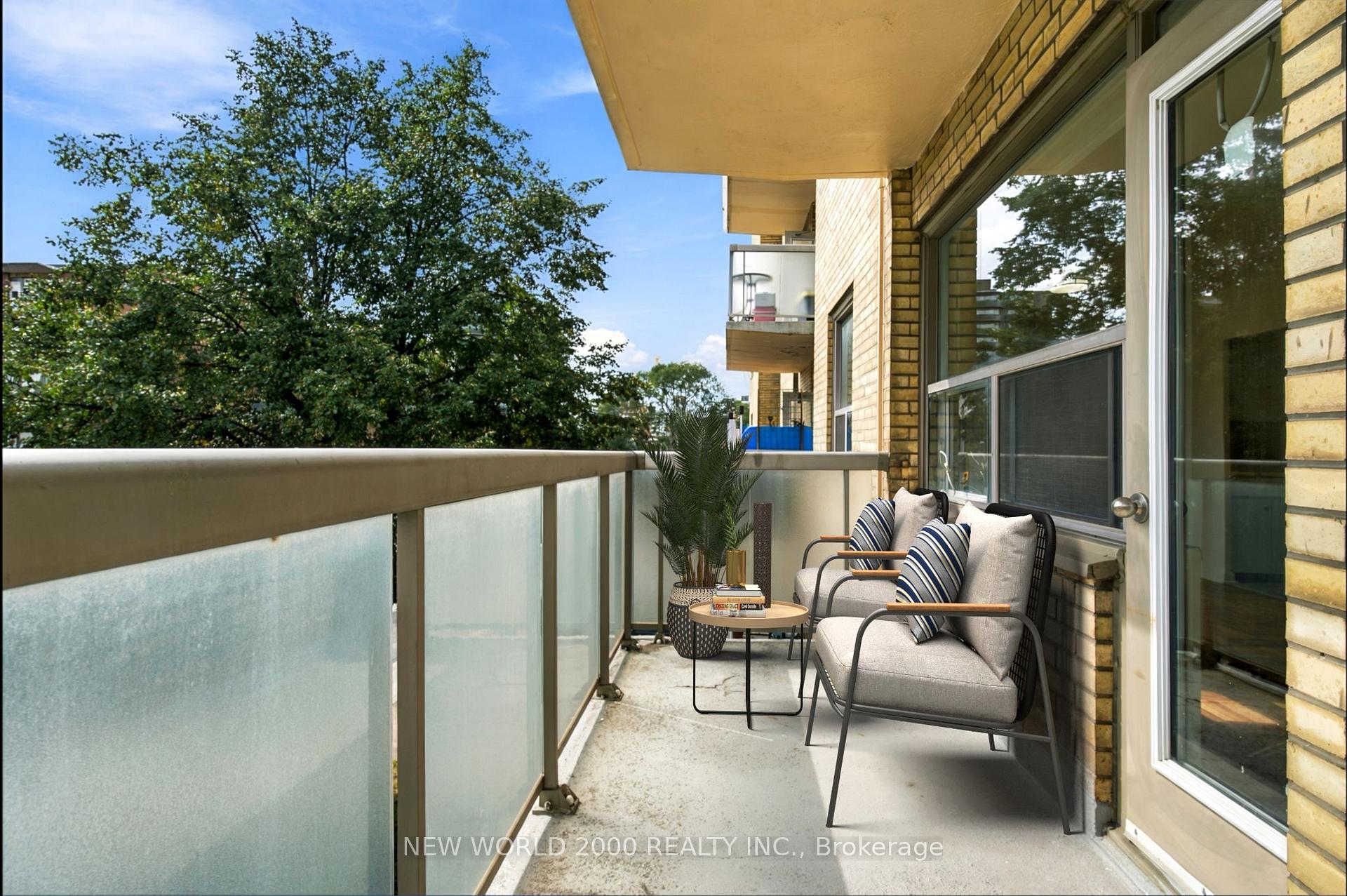Photo 6 of Unit 303, 190 Cosburn Avenue, Toronto, East York — HOMEH