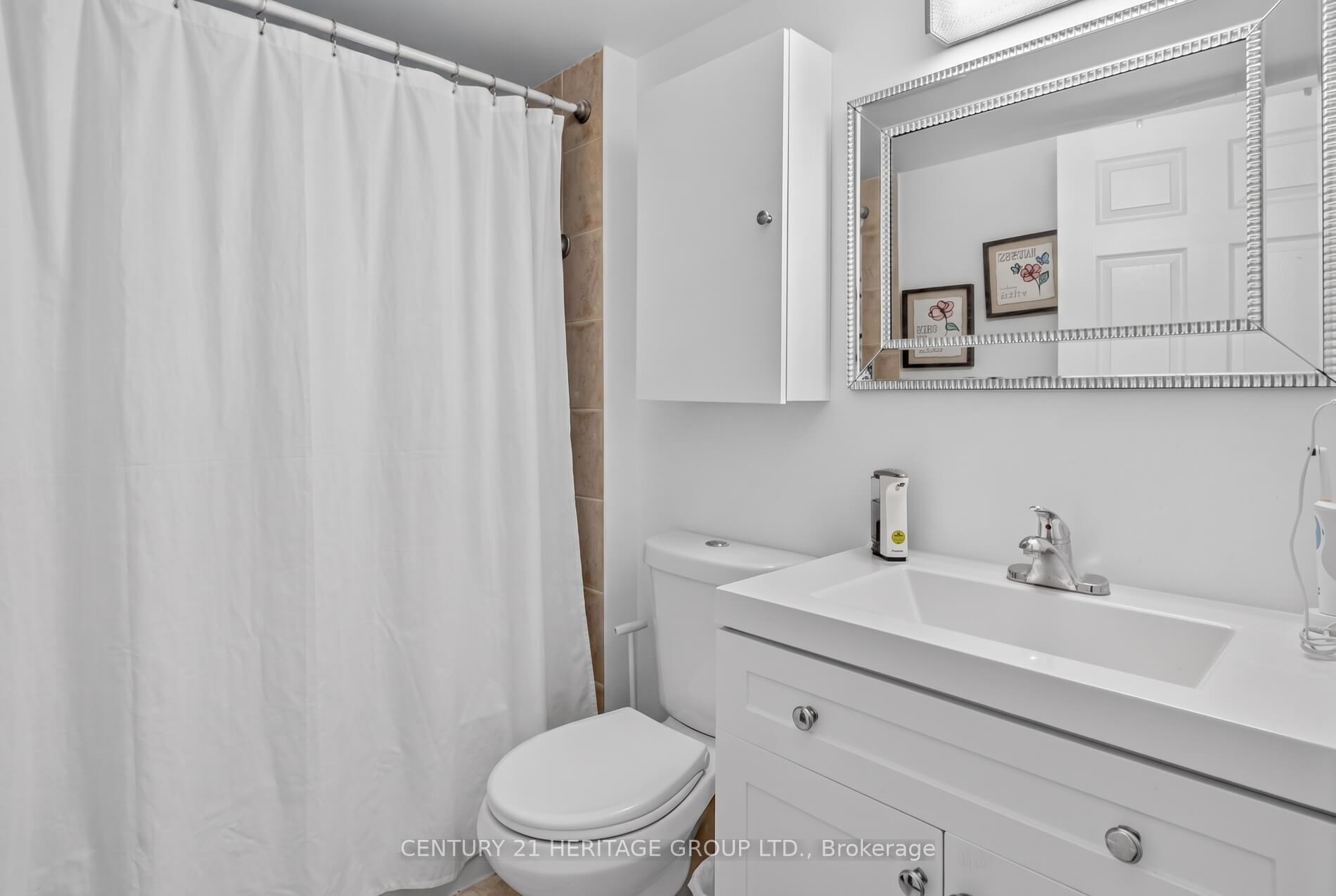 Photo 9 of Unit 1017, 39 Oneida Crescent, Richmond Hill, Langstaff — HOMEH
