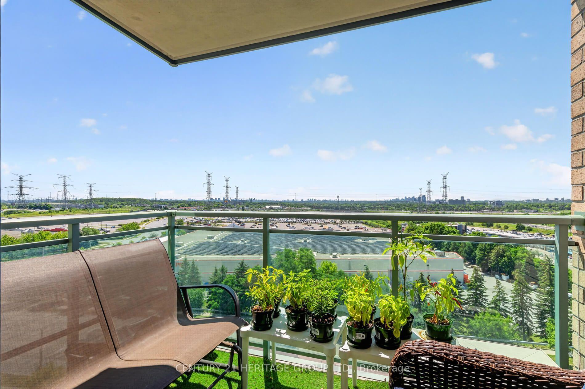 Photo 13 of Unit 1017, 39 Oneida Crescent, Richmond Hill, Langstaff — HOMEH