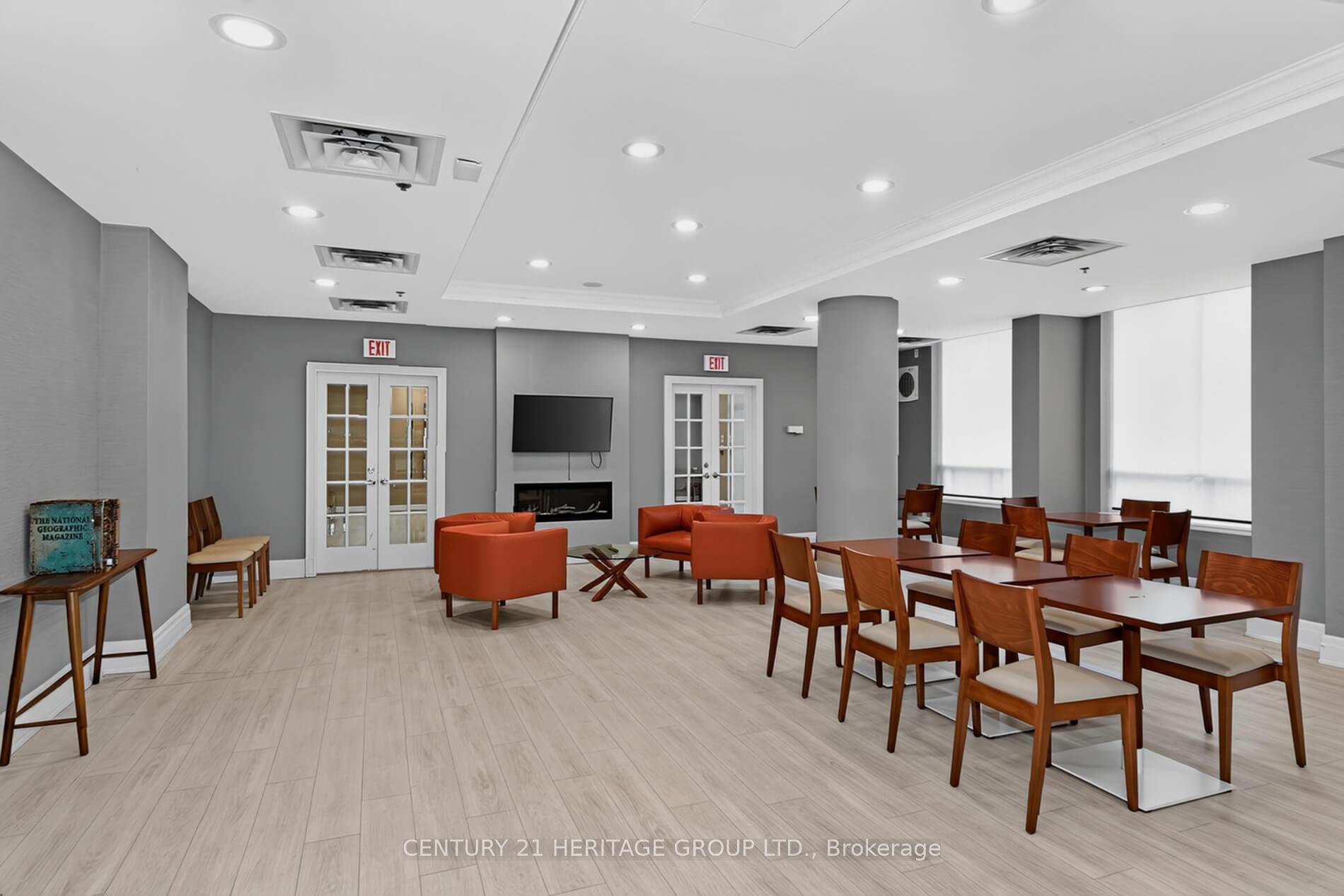 Photo 18 of Unit 1017, 39 Oneida Crescent, Richmond Hill, Langstaff — HOMEH