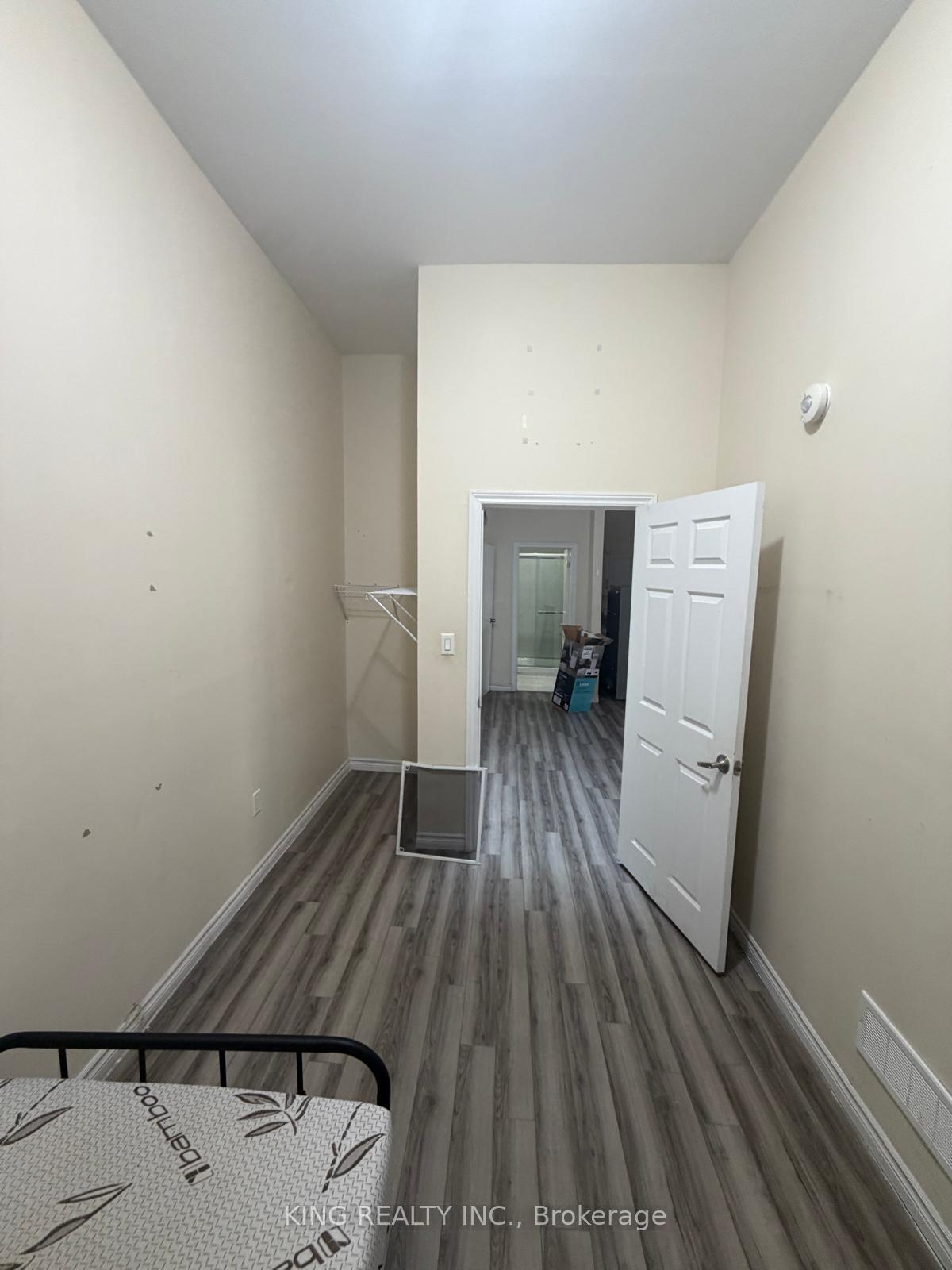 Photo 7 of Unit UPPER, 544 Dundas Street E, London, East F — HOMEH