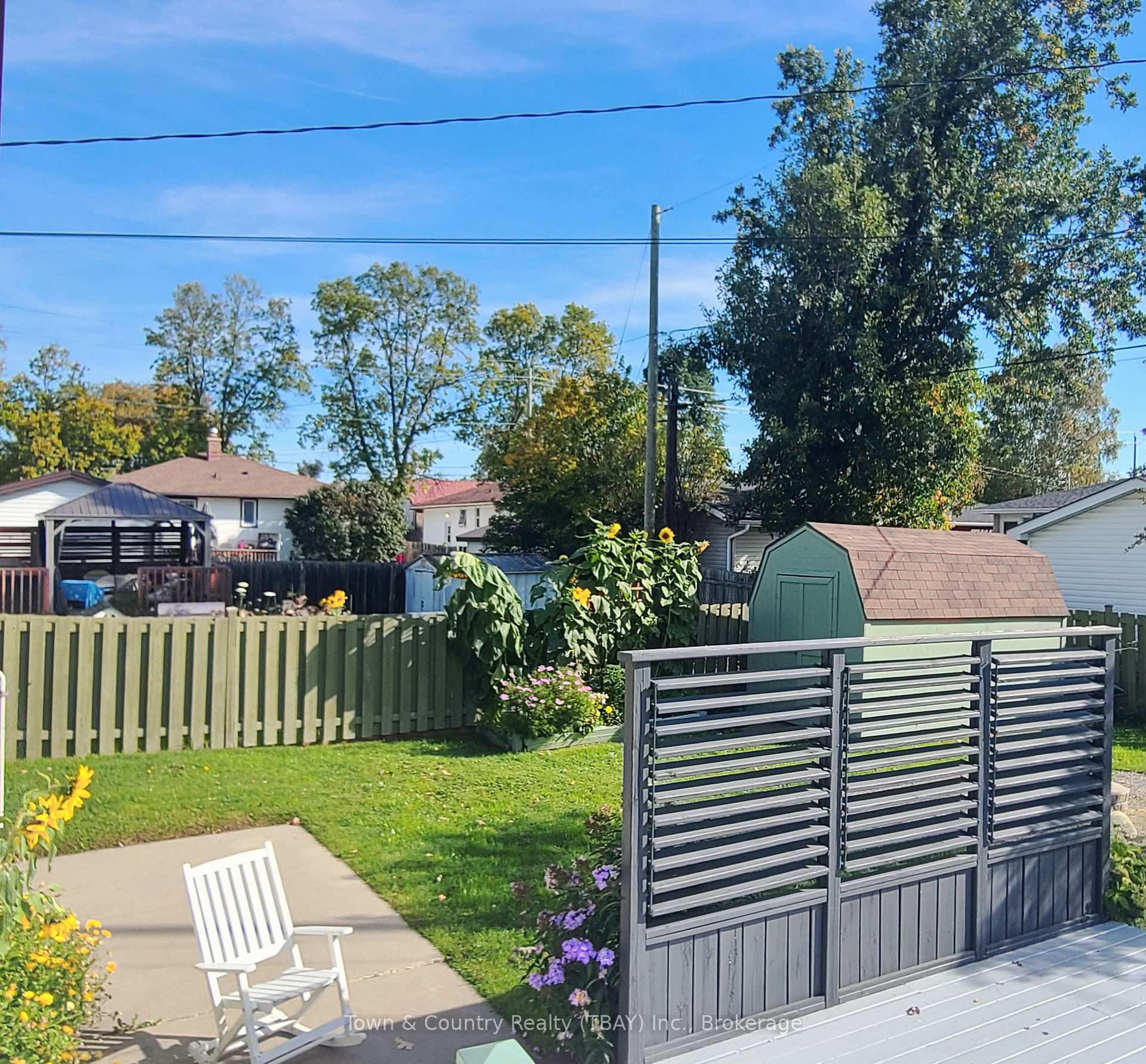 Photo 23 of 213 Cedar Avenue, Thunder Bay, Forest Park — HOMEH